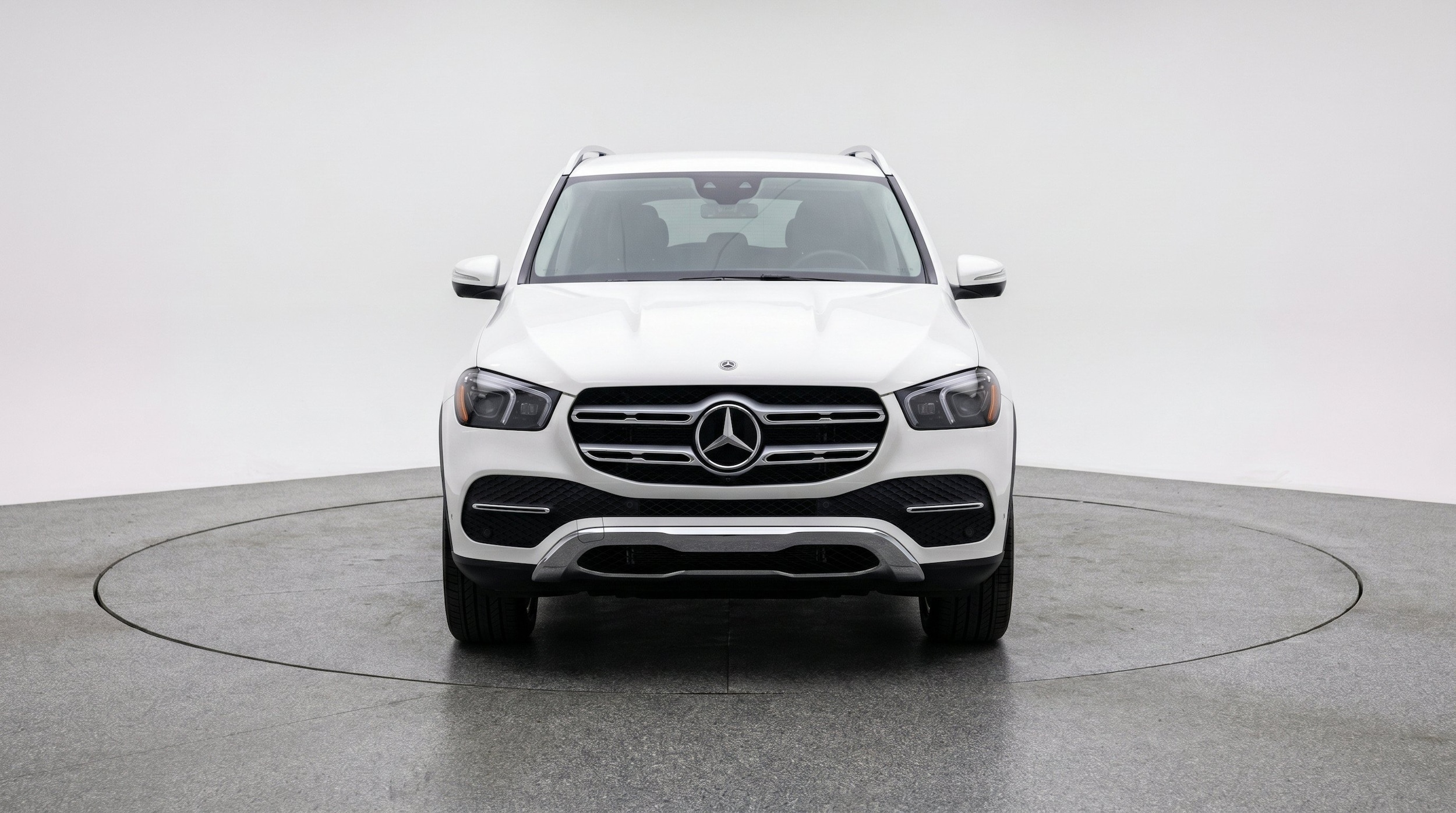 Thumbnail: 2026 Mercedes-Benz GLE - 2