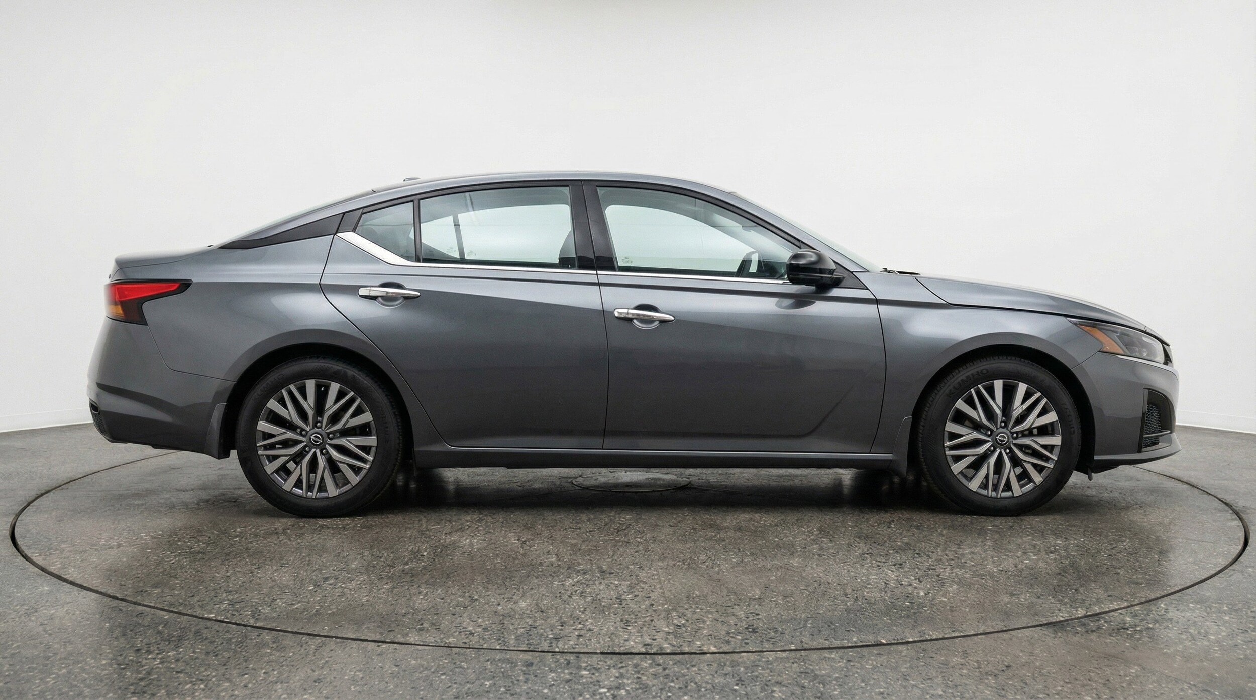 Thumbnail: 2025 Nissan Altima - 11