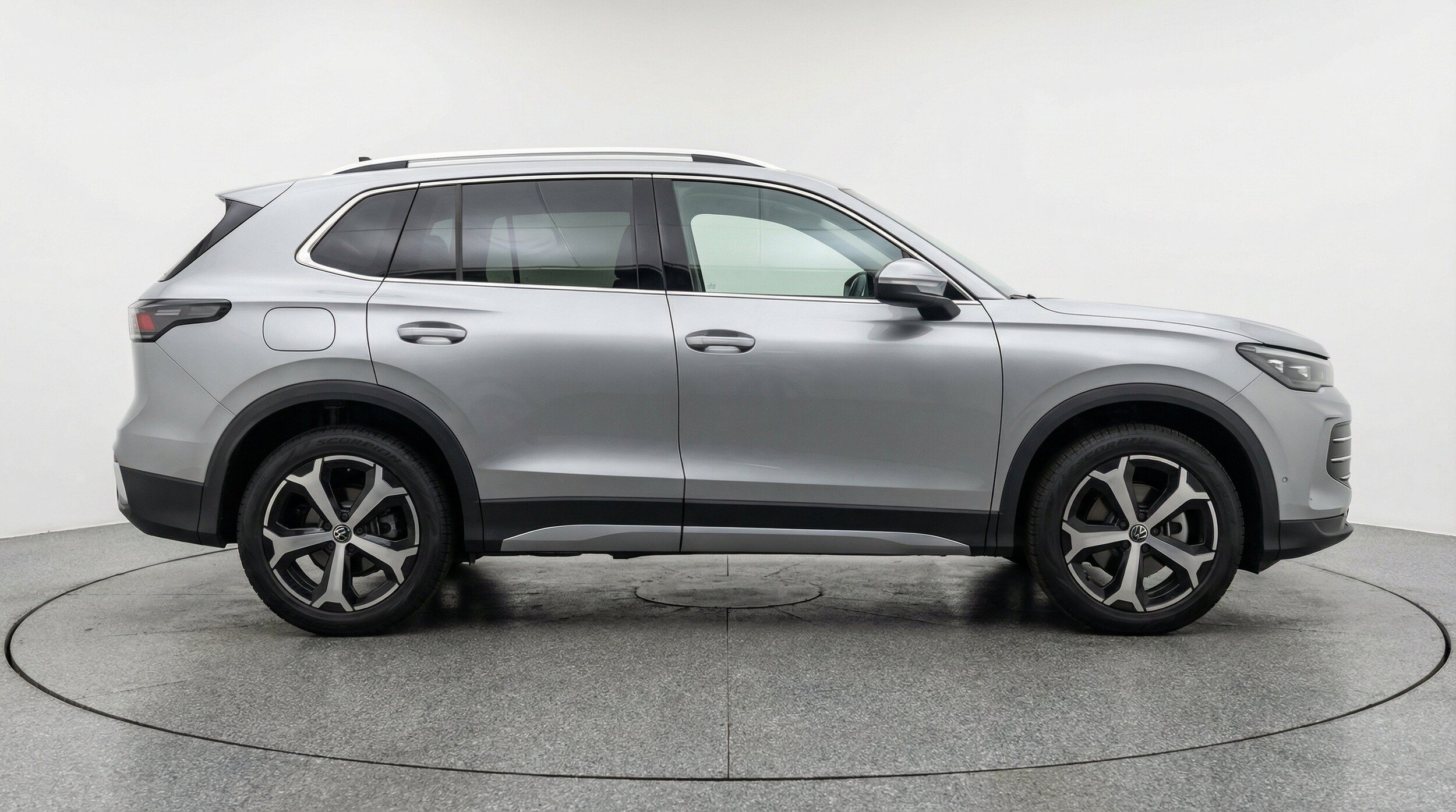Thumbnail: 2026 Volkswagen Tiguan - 11