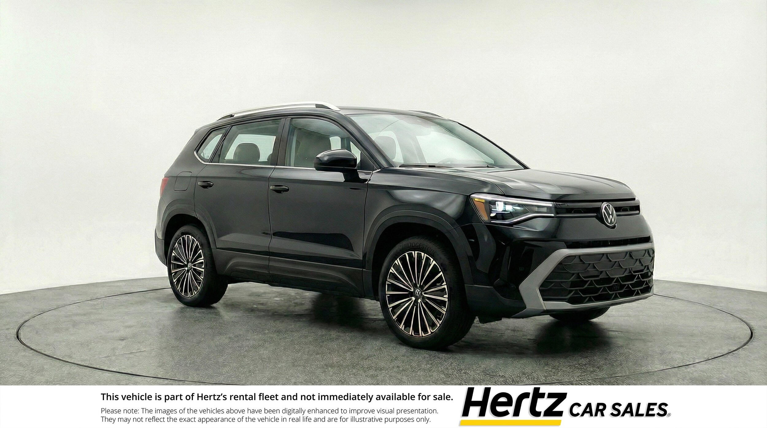 Thumbnail: 2025 Volkswagen Taos - 1