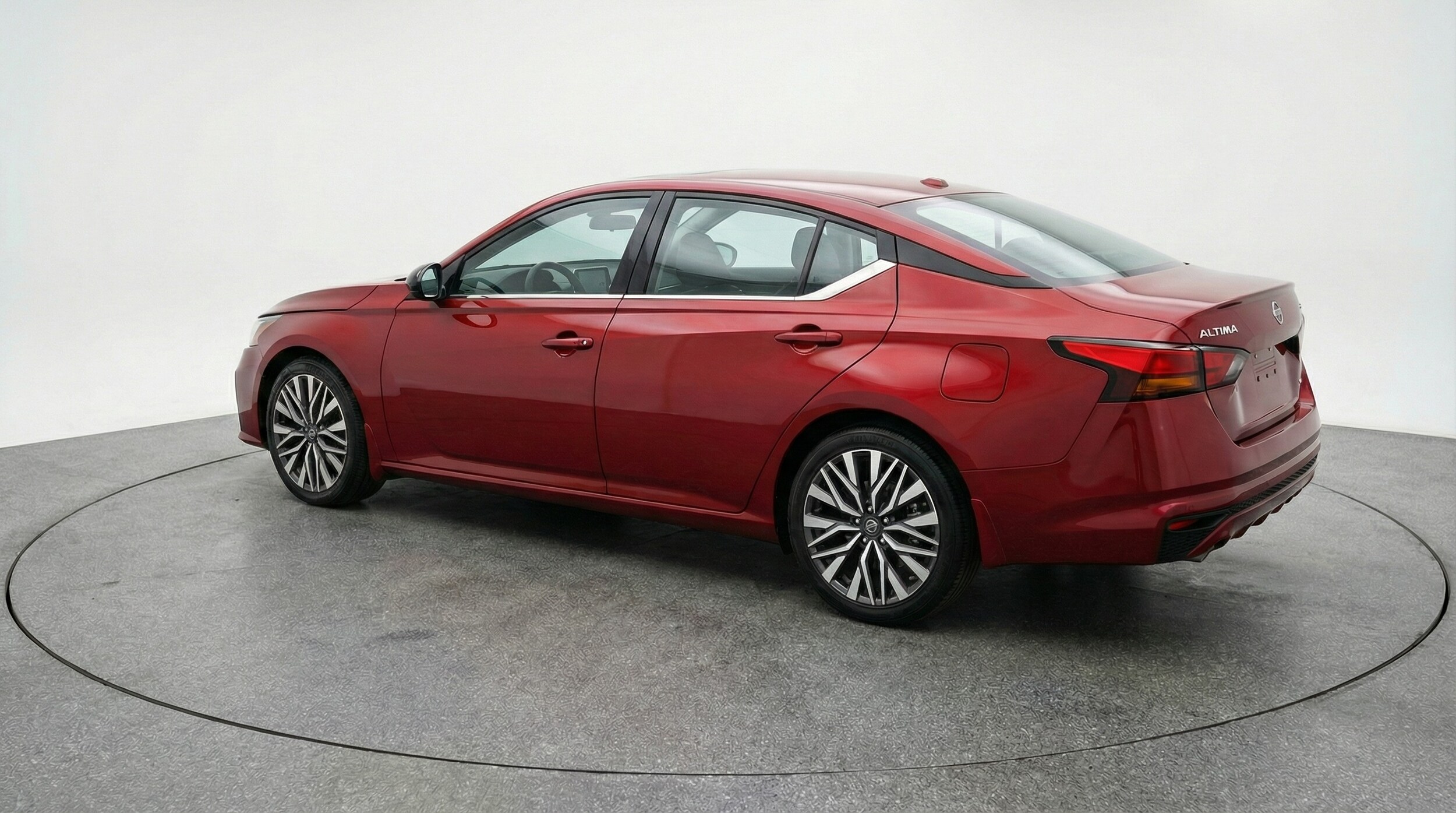 Thumbnail: 2025 Nissan Altima - 5