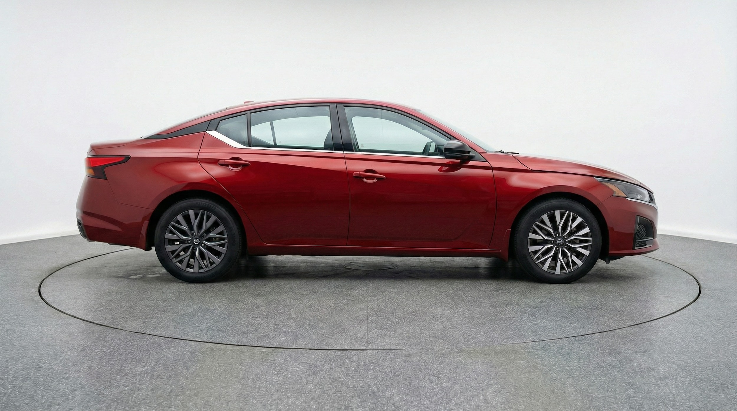 Thumbnail: 2025 Nissan Altima - 8