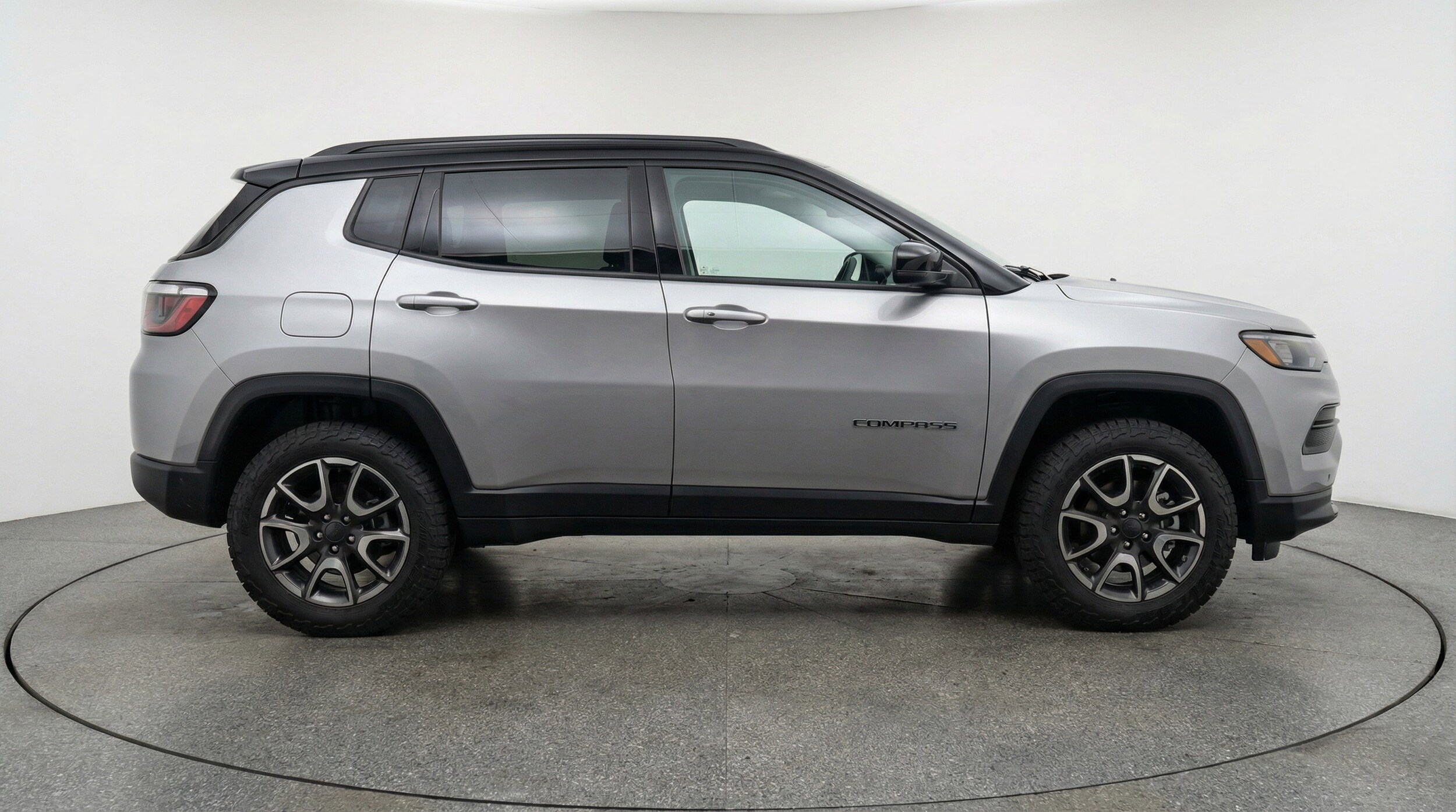 Thumbnail: 2025 Jeep Compass - 11