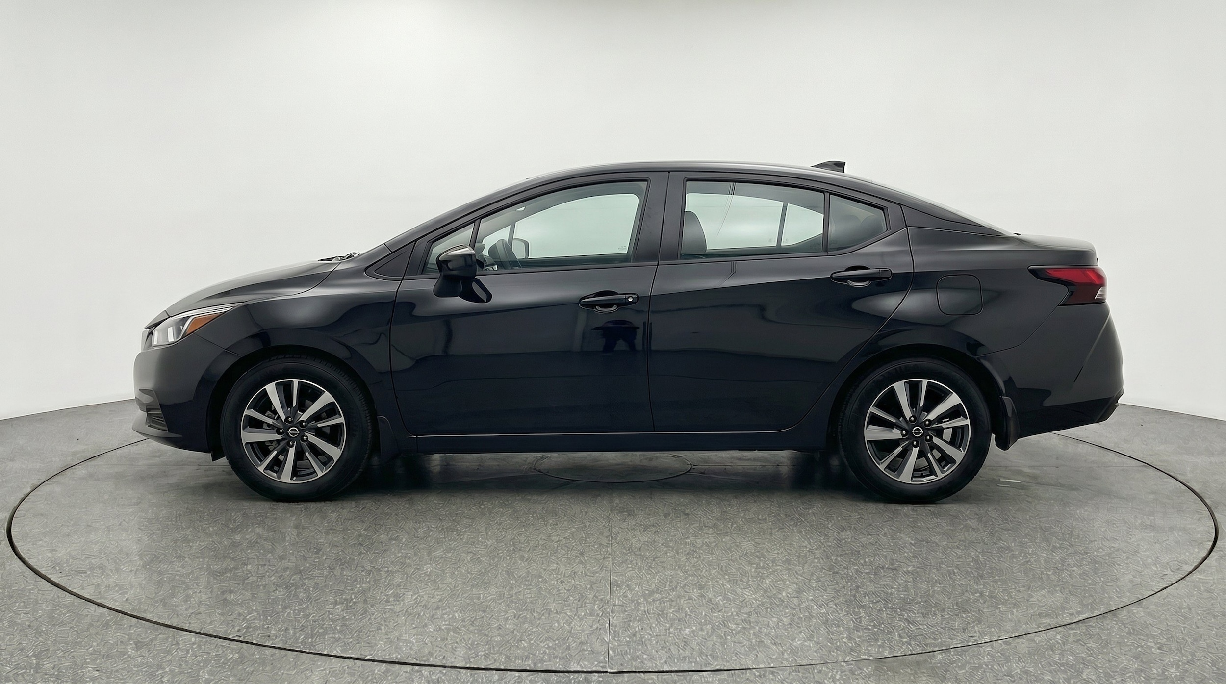 Thumbnail: 2025 Nissan Versa - 5