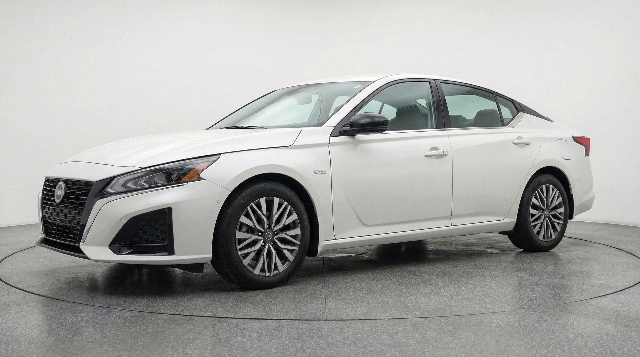 Thumbnail: 2026 Nissan Altima - 3