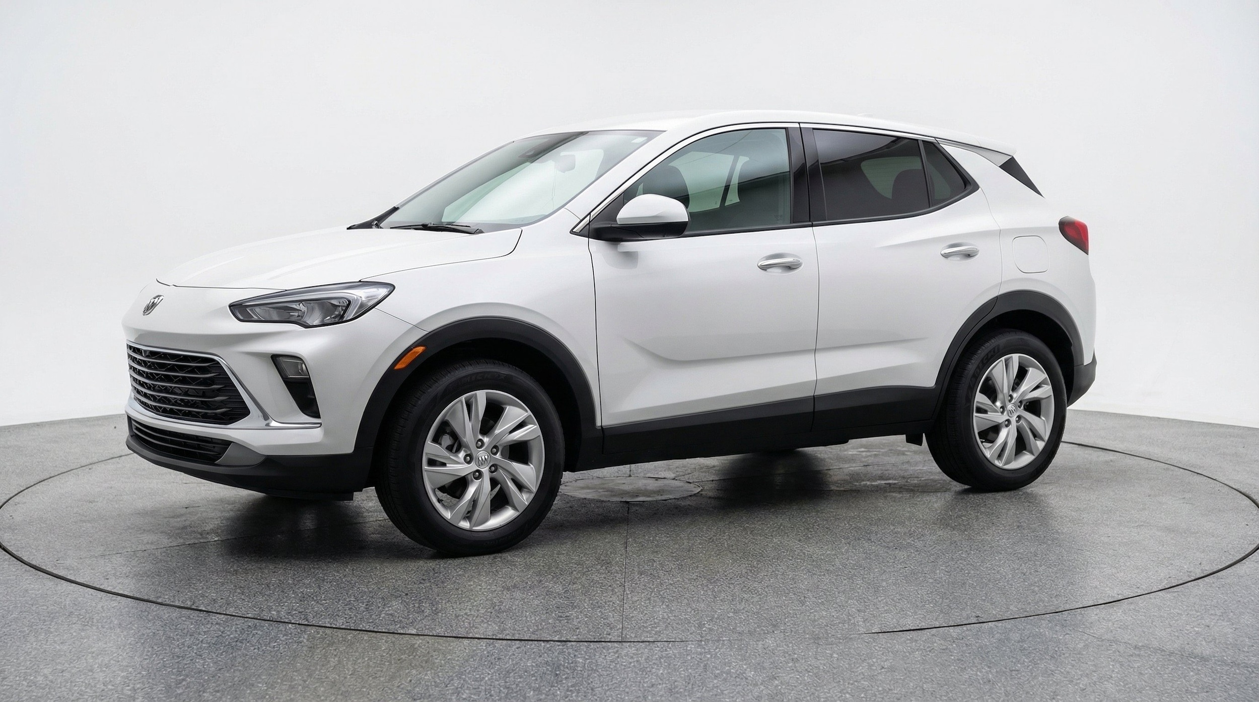 Thumbnail: 2025 Buick Encore GX - 3