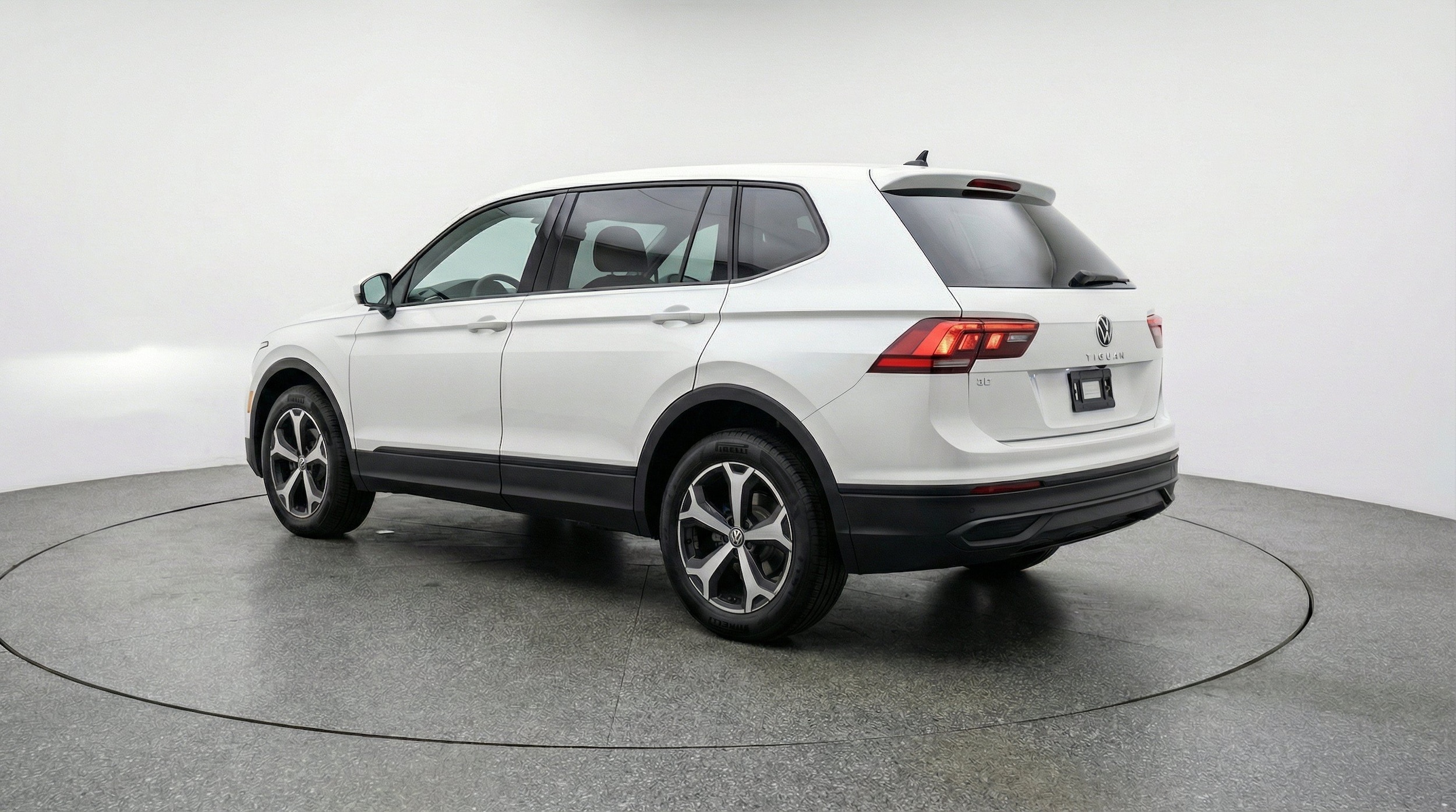Thumbnail: 2026 Volkswagen Tiguan - 6