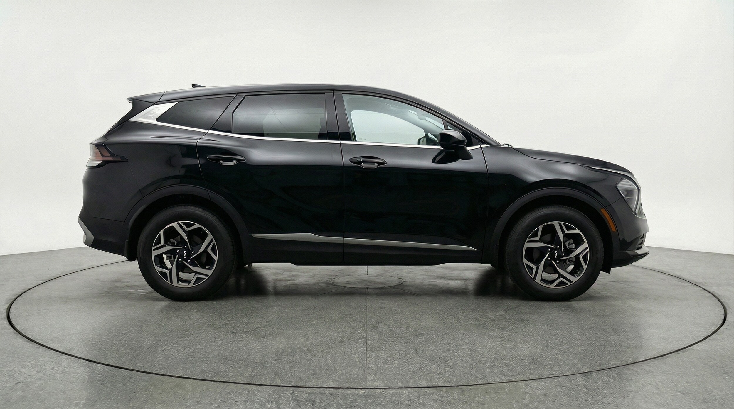 Thumbnail: 2025 Kia Sportage - 8