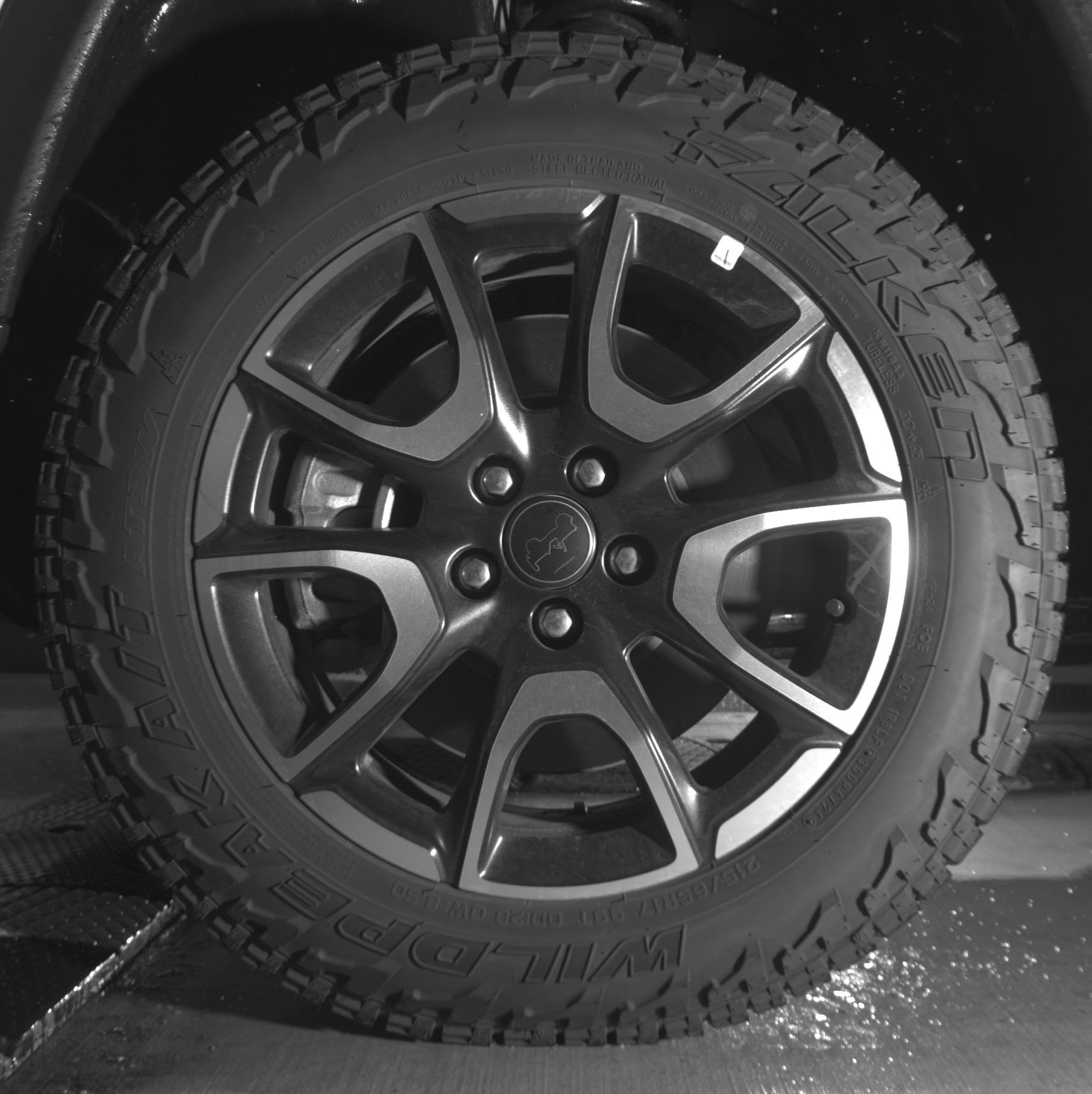 Thumbnail: 2025 Jeep Compass - 14