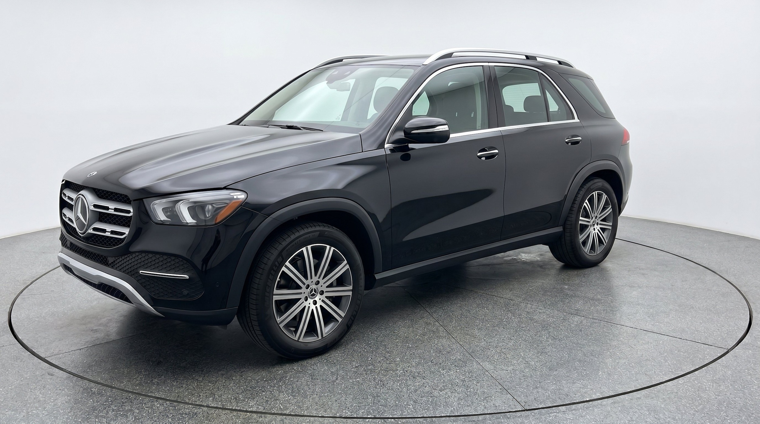 Thumbnail: 2026 Mercedes-Benz GLE - 3
