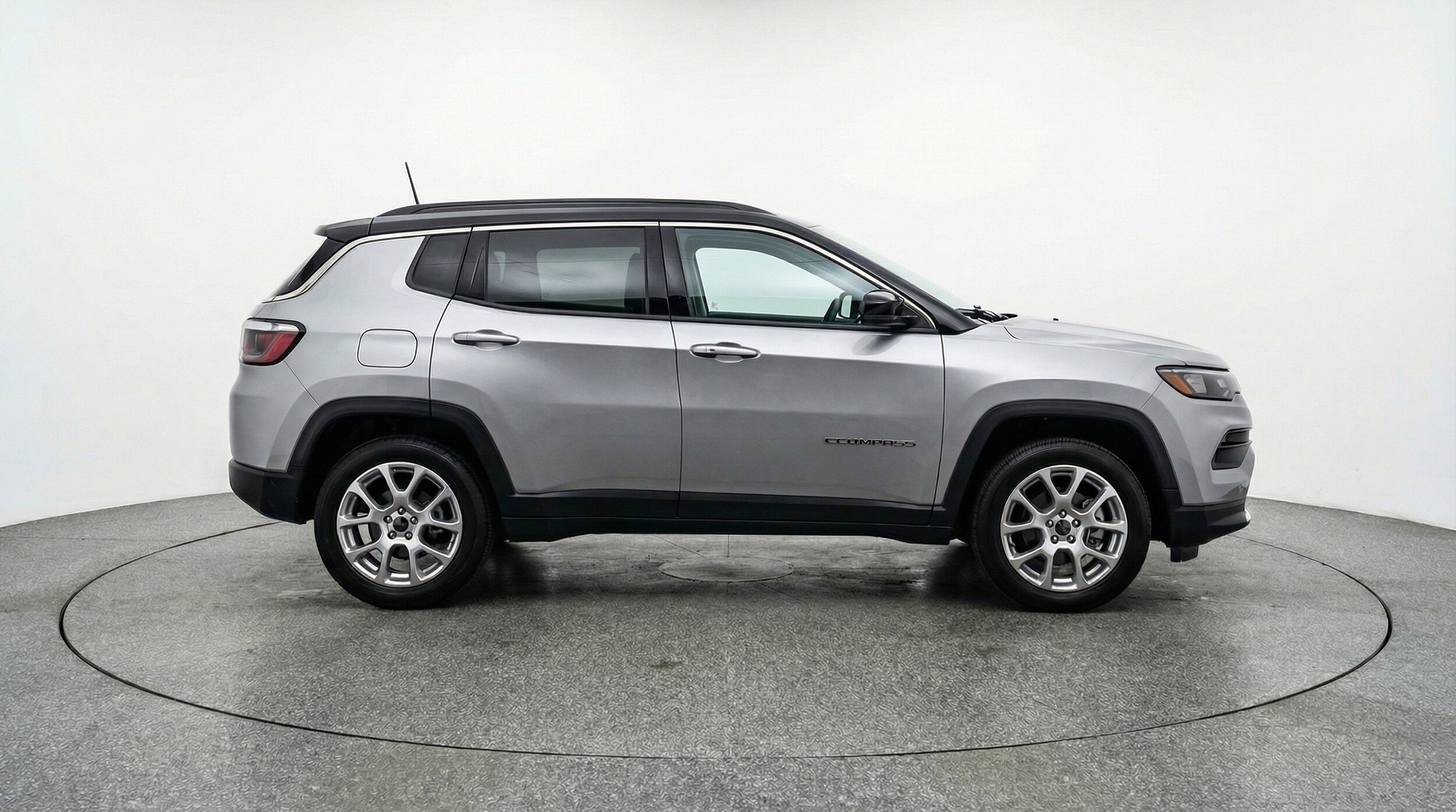 Thumbnail: 2025 Jeep Compass - 11