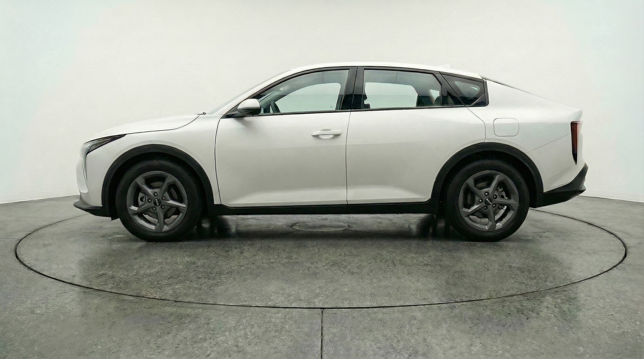 Thumbnail: 2025 Kia K4 - 4