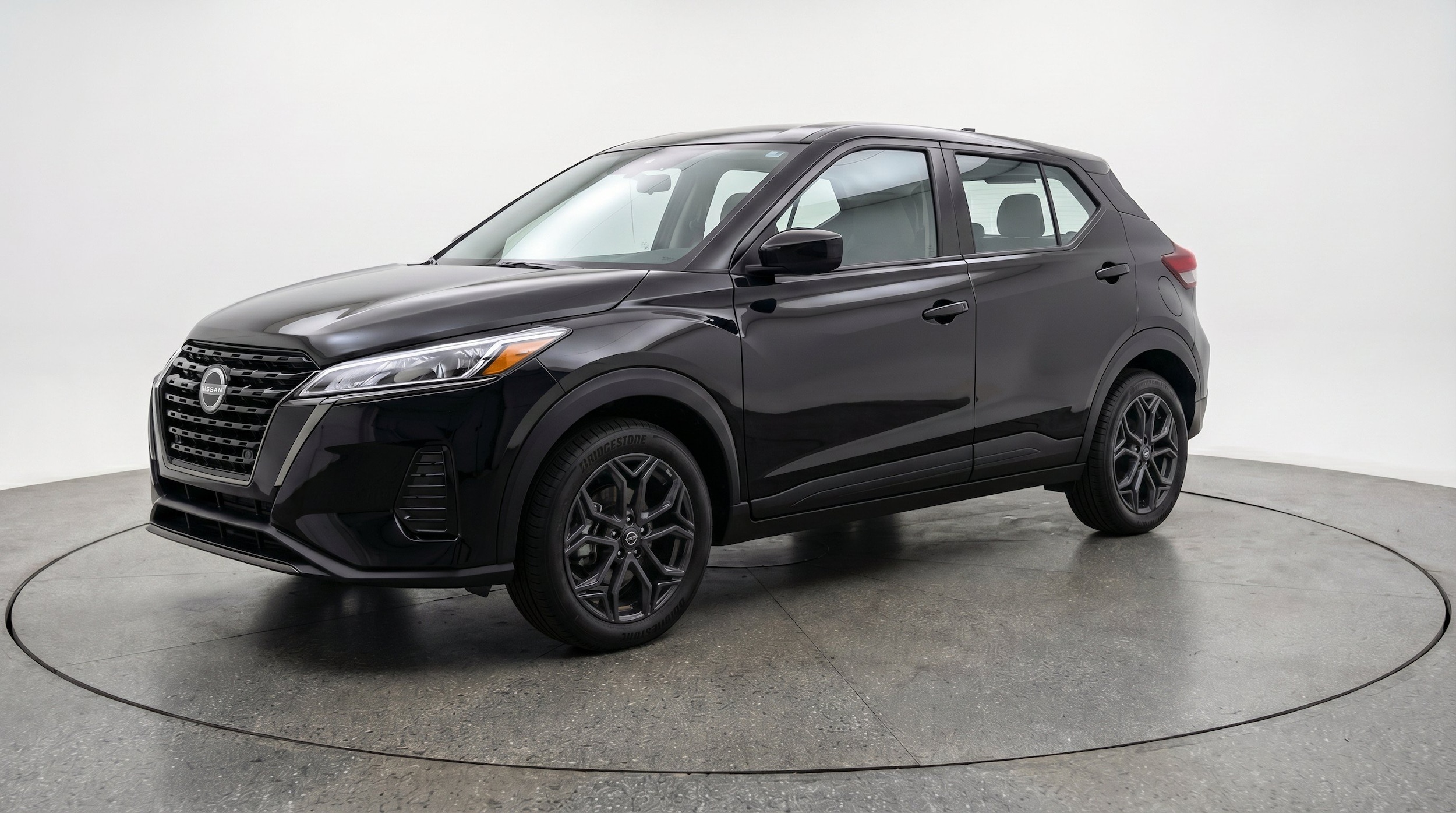 Thumbnail: 2026 Nissan Kicks - 3