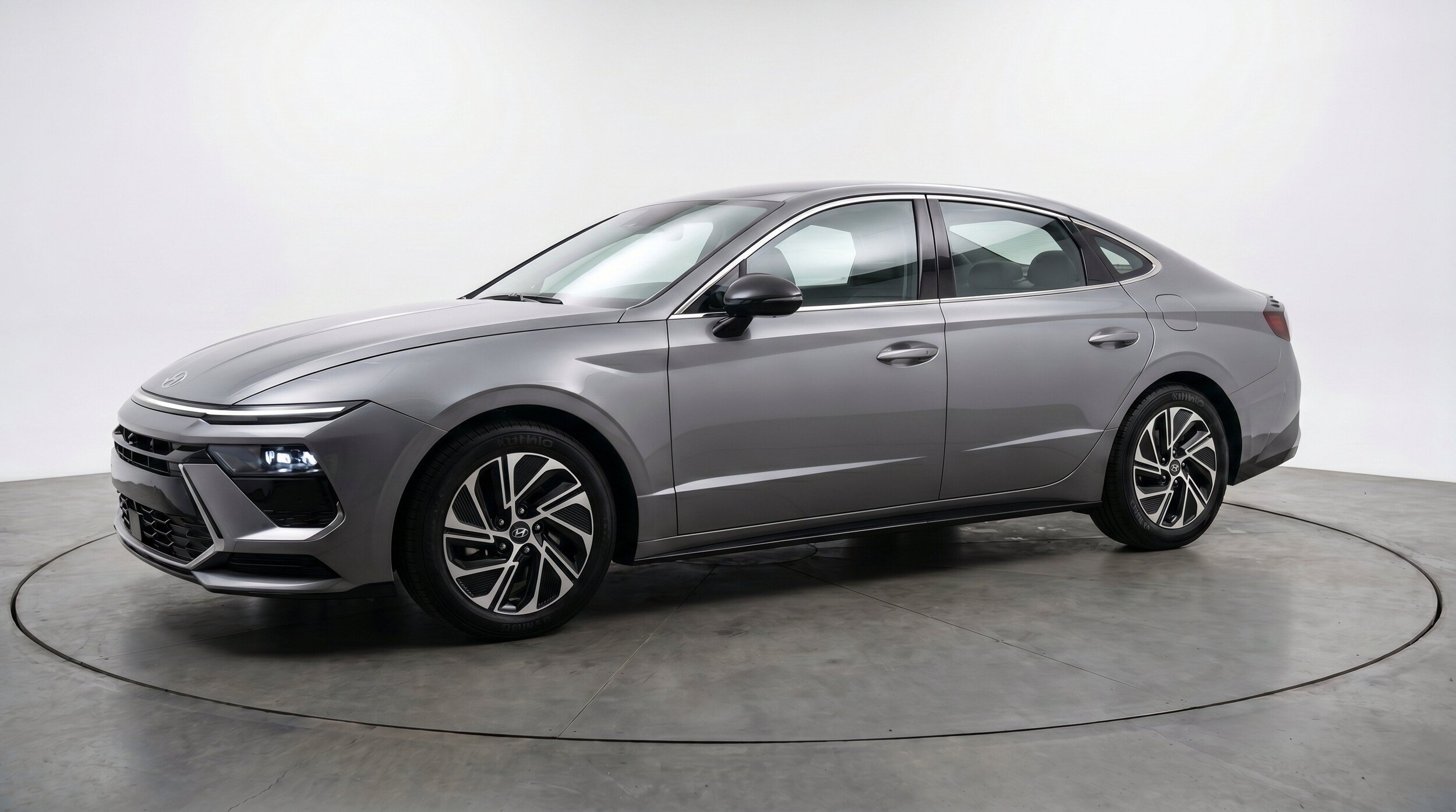 Thumbnail: 2026 Hyundai Sonata - 3