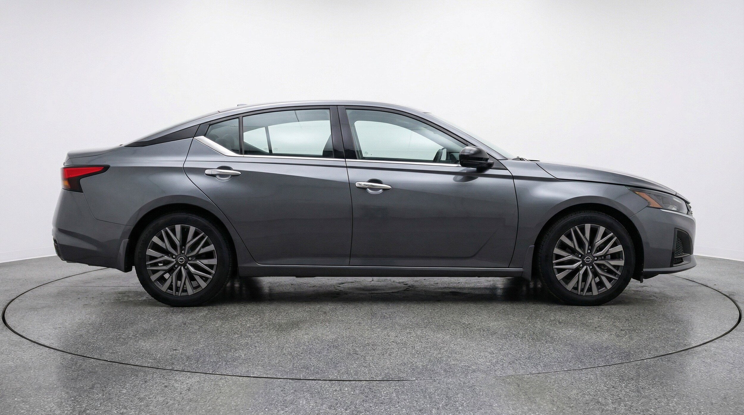 Thumbnail: 2025 Nissan Altima - 11