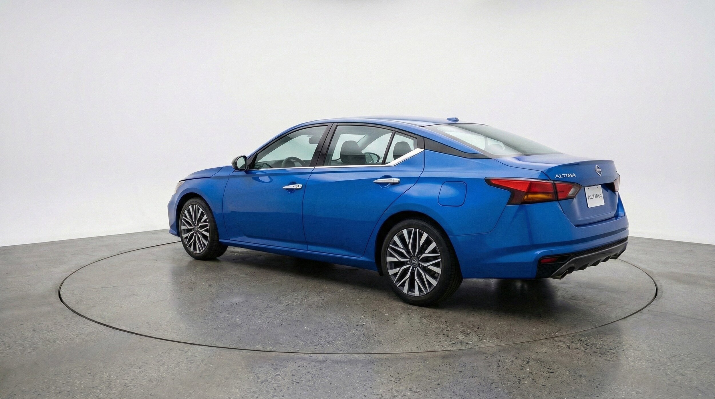 Thumbnail: 2025 Nissan Altima - 6