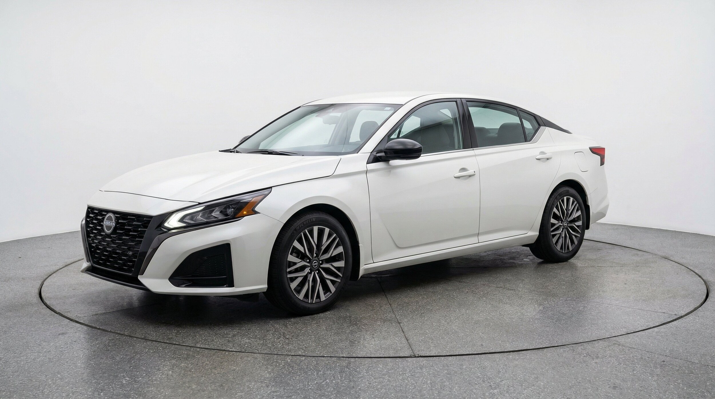 Thumbnail: 2026 Nissan Altima - 3