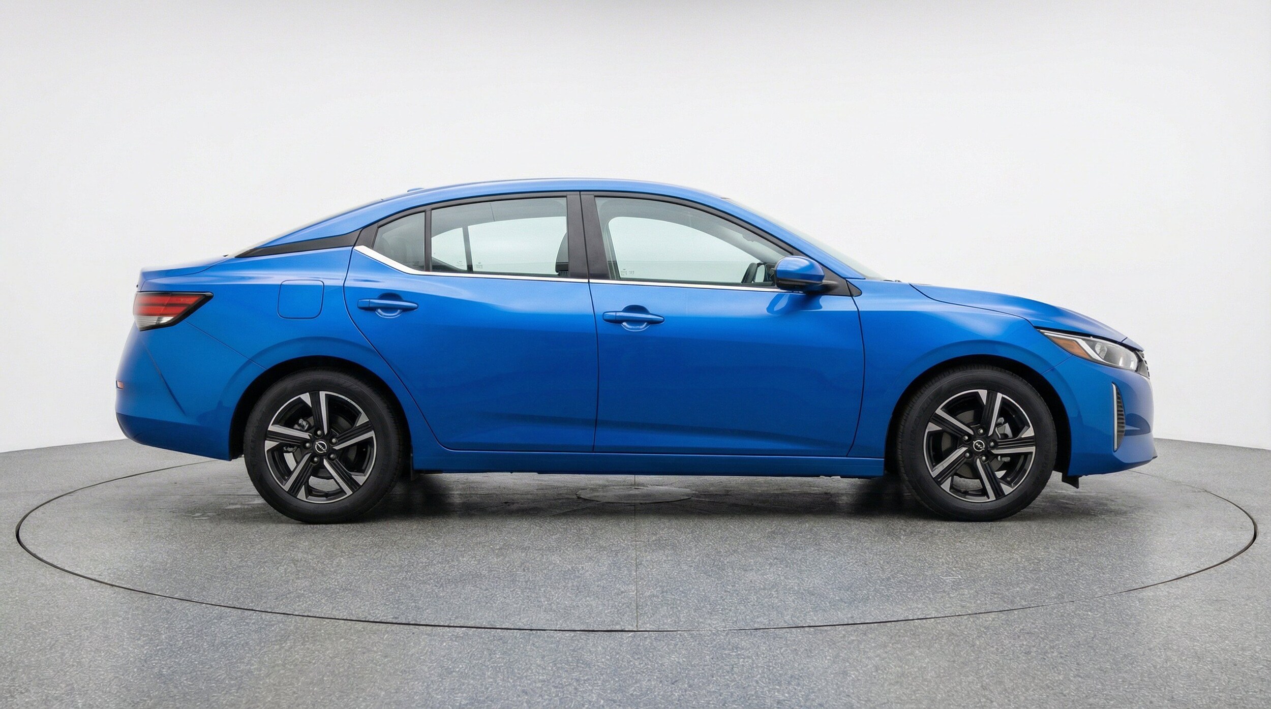 Thumbnail: 2025 Nissan Sentra - 11