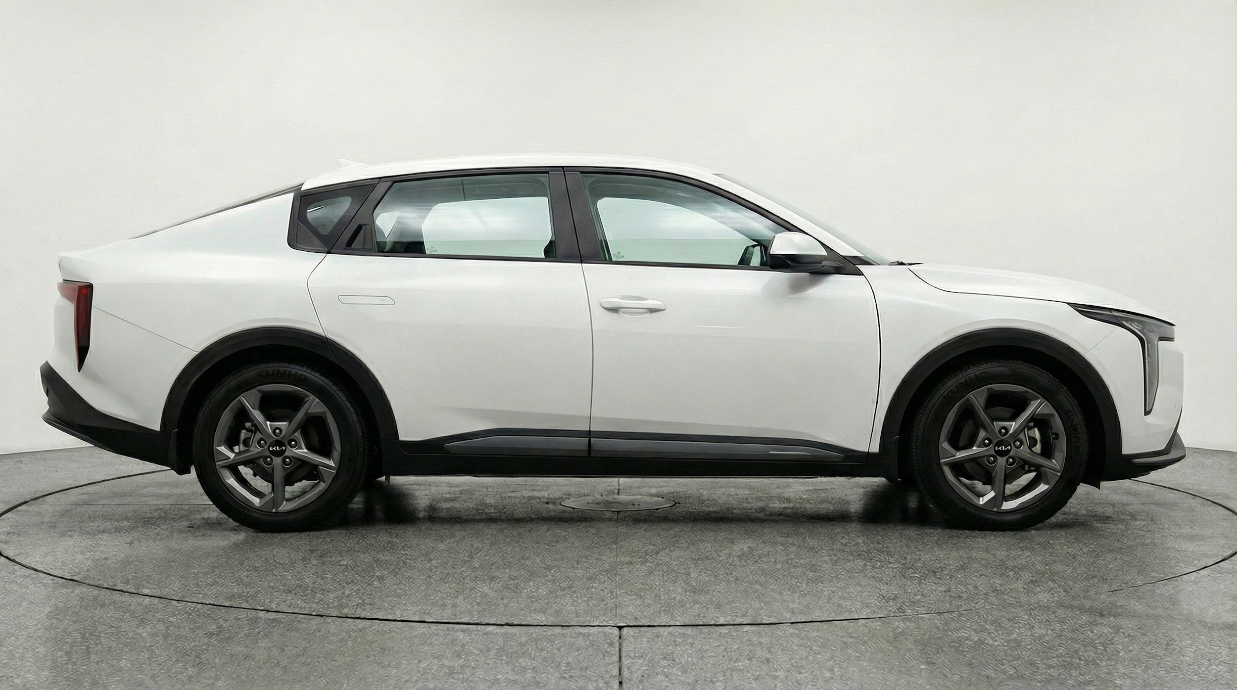 Thumbnail: 2025 Kia K4 - 11