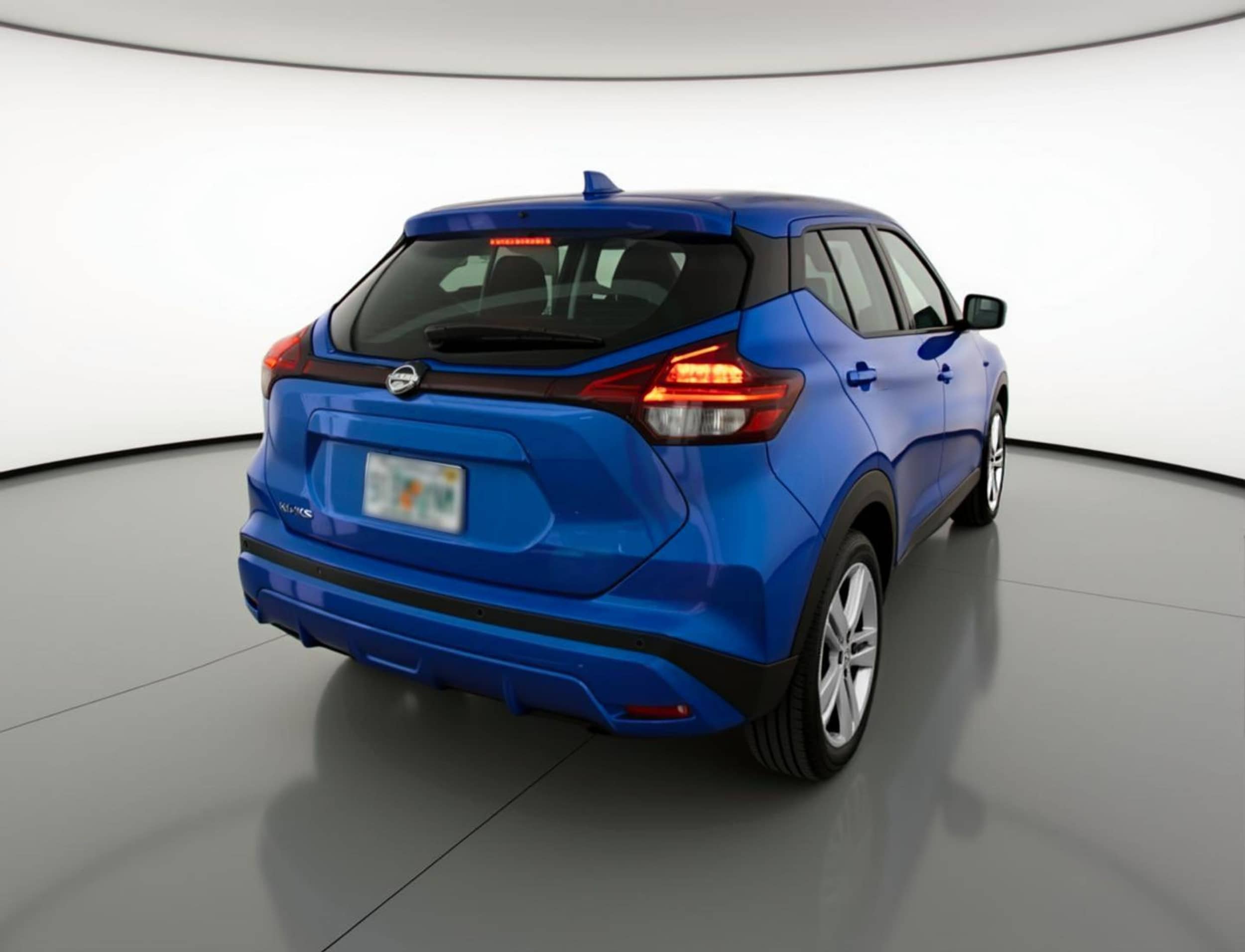 Thumbnail: 2024 Nissan Kicks - 7