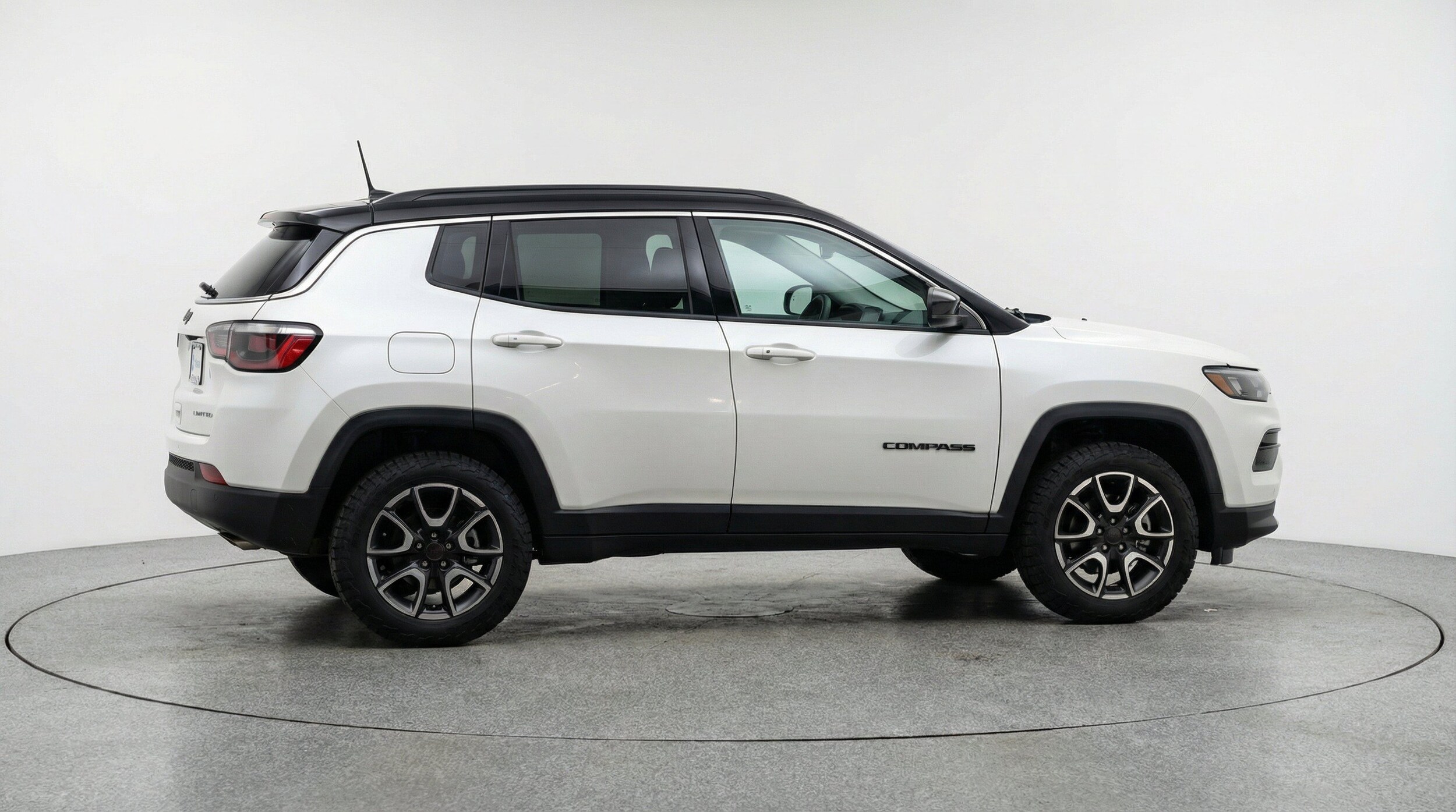 Thumbnail: 2025 Jeep Compass - 11