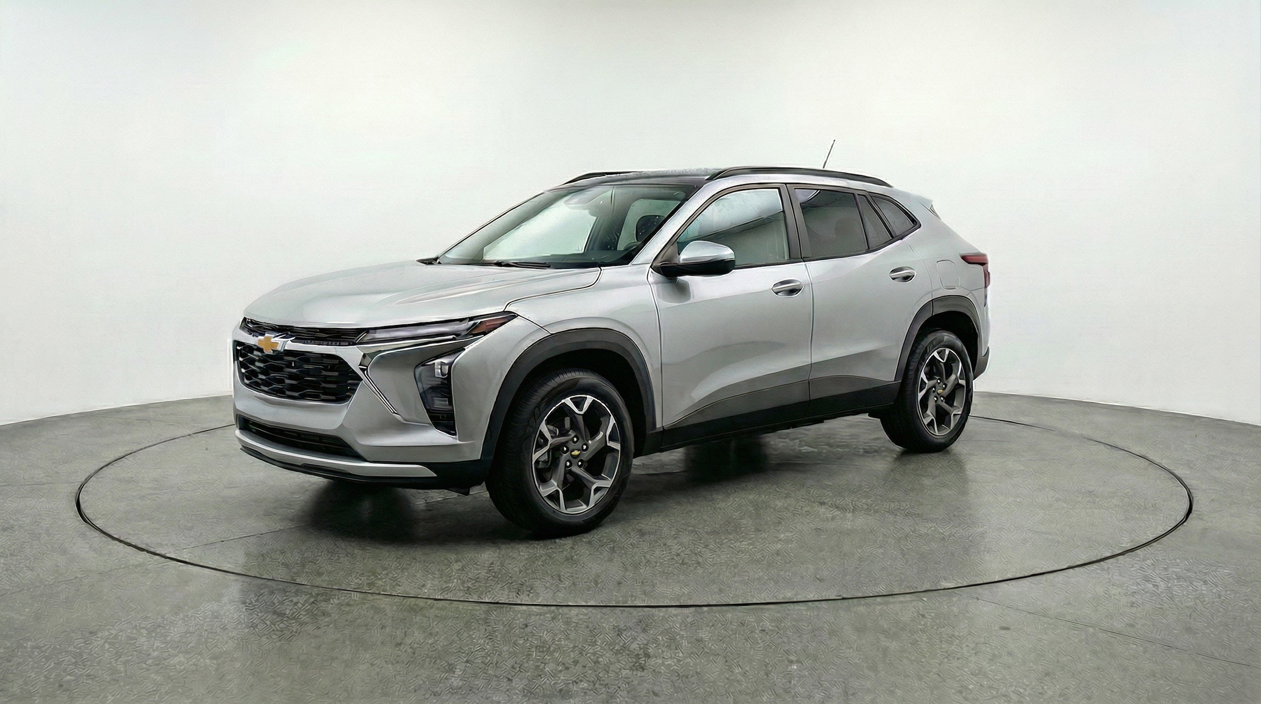 Thumbnail: 2025 Chevrolet Trax - 3