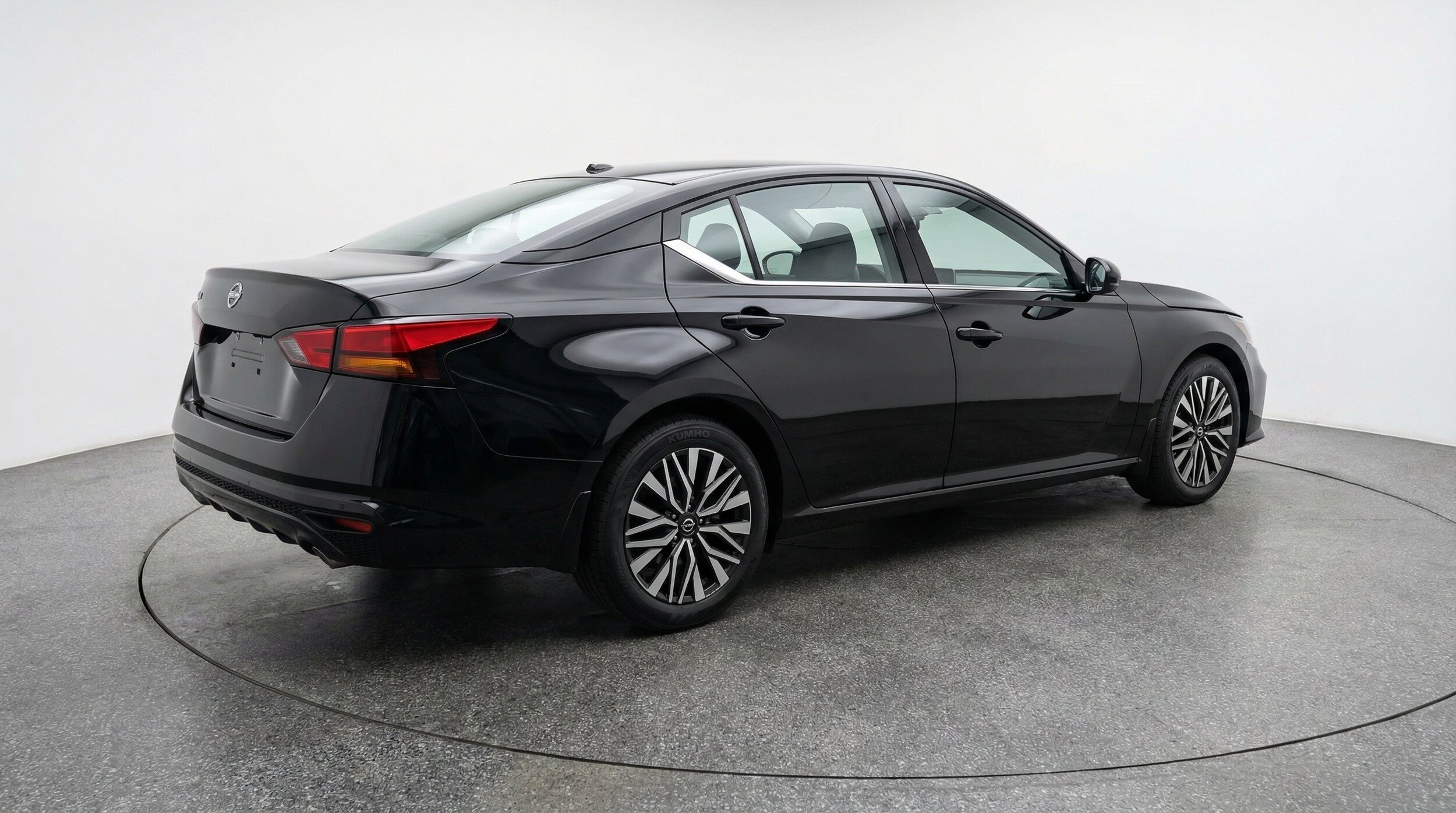 Thumbnail: 2026 Nissan Altima - 9