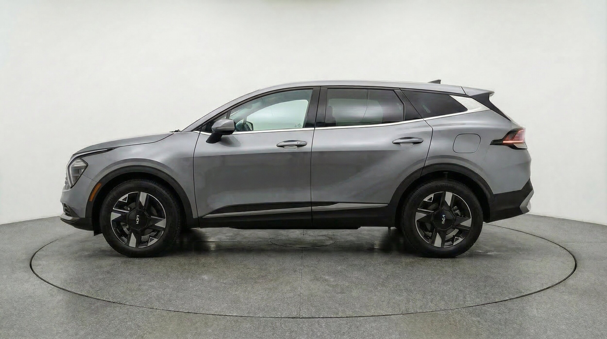 Thumbnail: 2026 Kia Sportage - 5