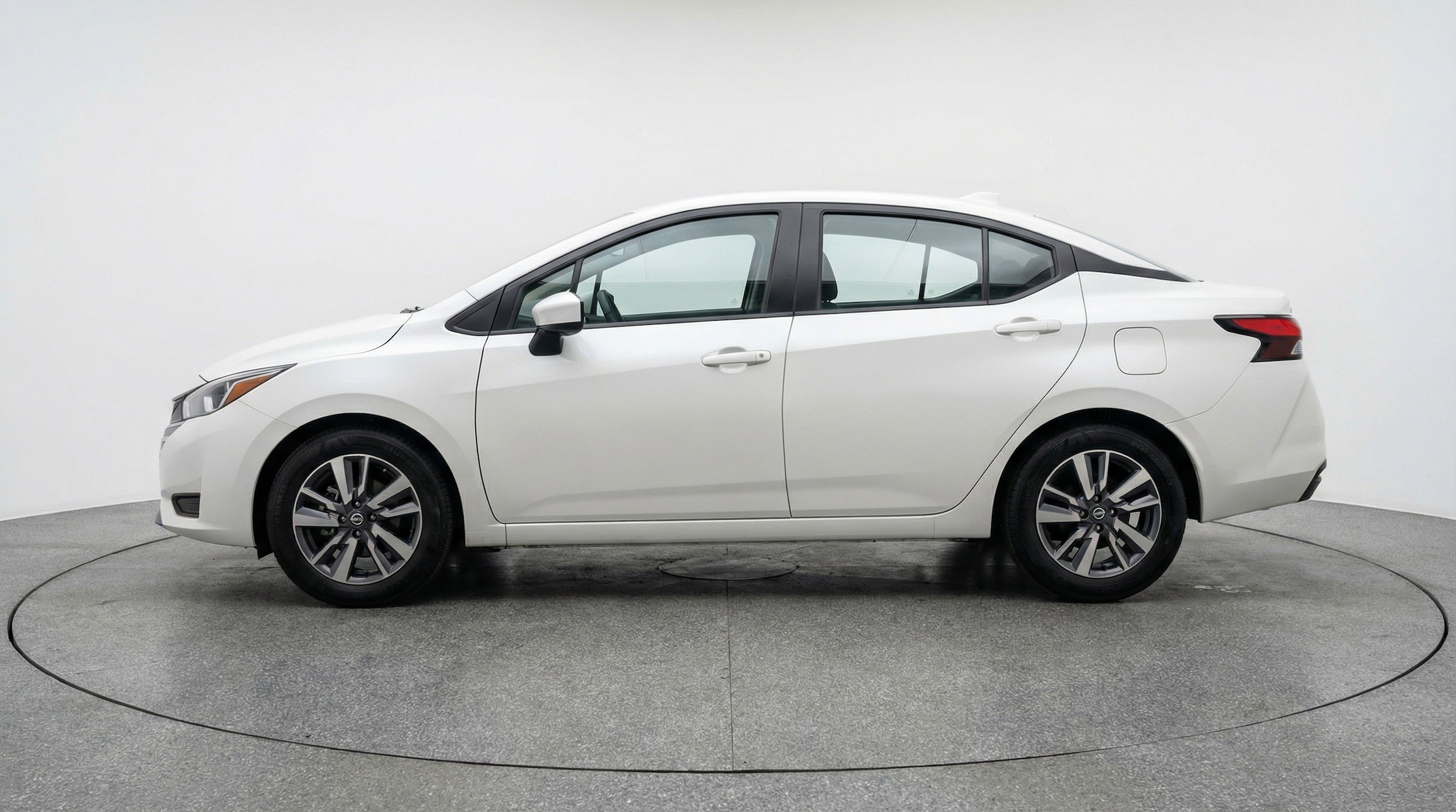Thumbnail: 2025 Nissan Versa - 5