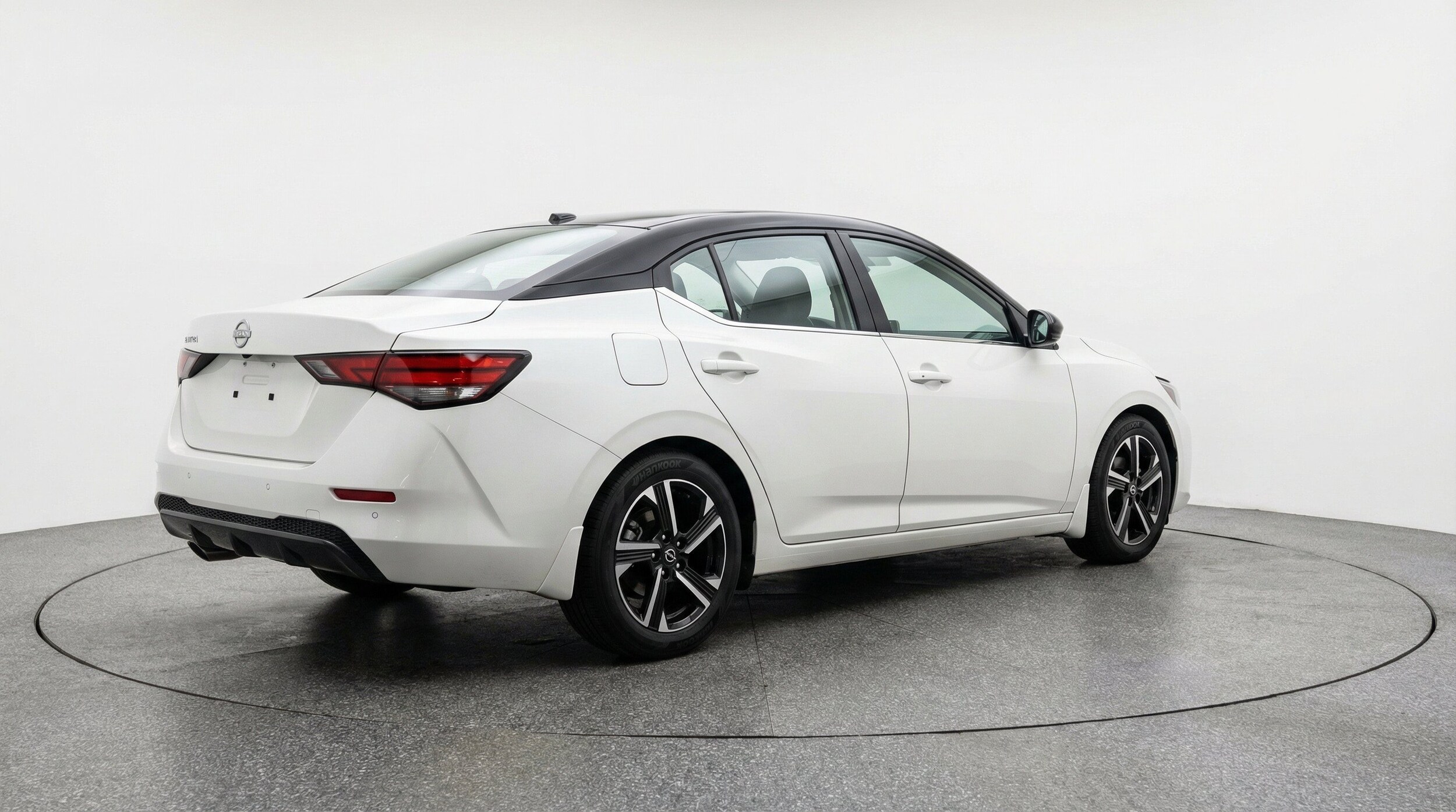 Thumbnail: 2025 Nissan Sentra - 9