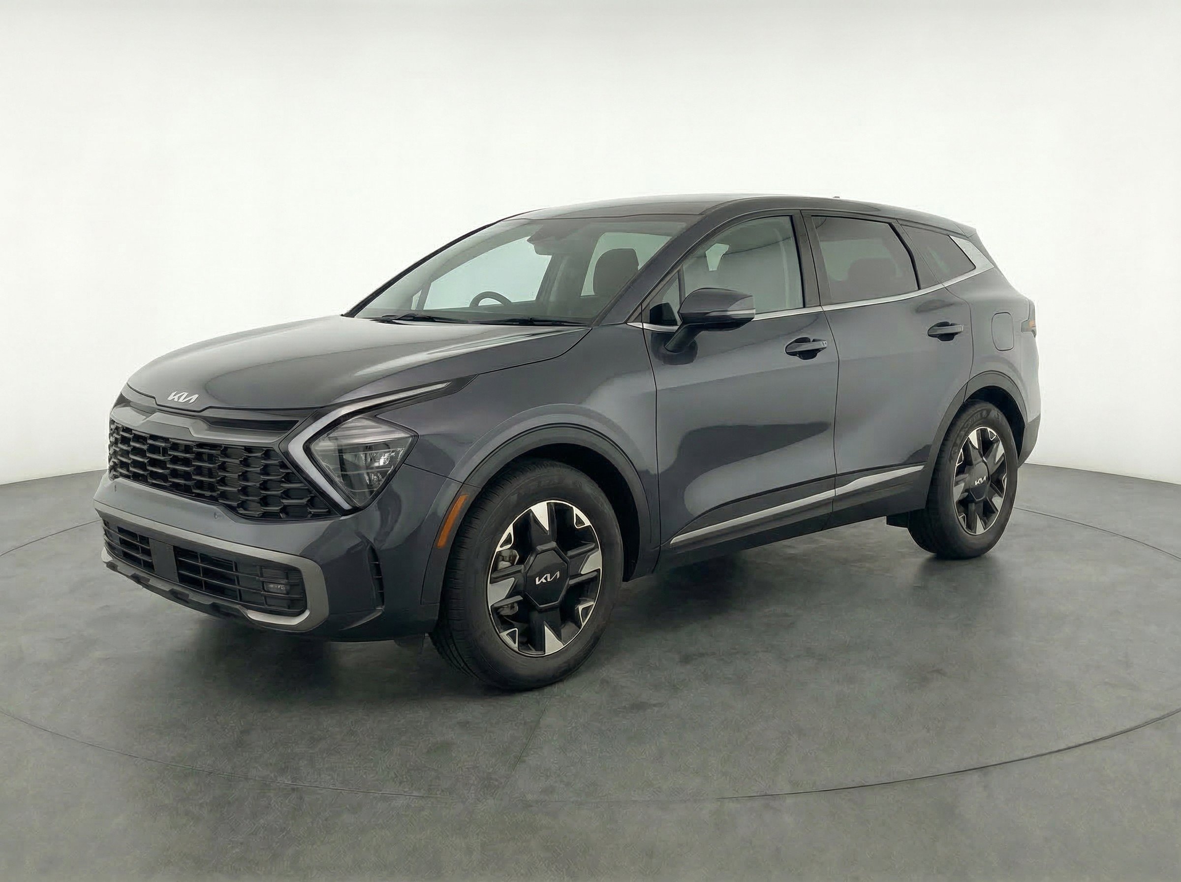 Thumbnail: 2026 Kia Sportage - 3