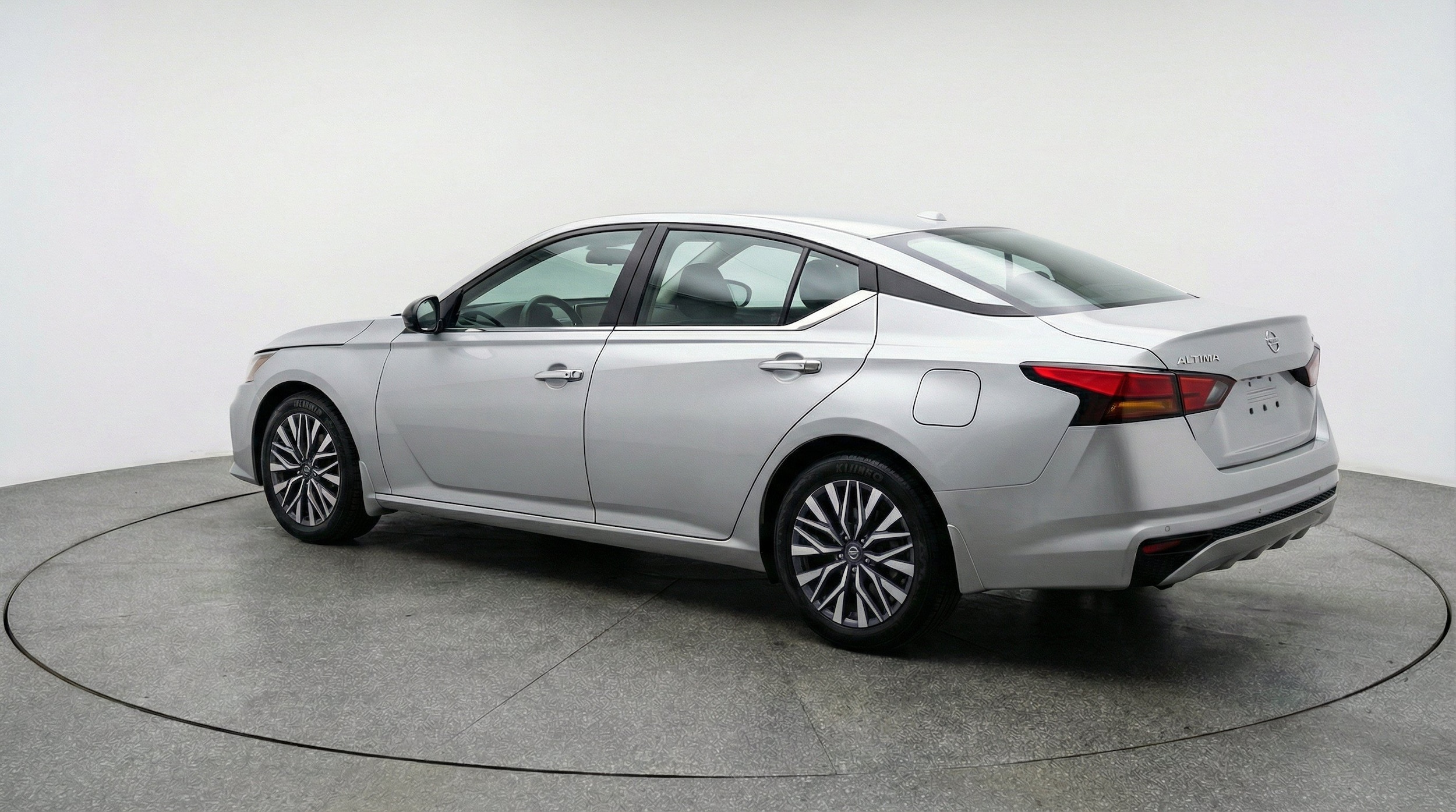 Thumbnail: 2025 Nissan Altima - 6
