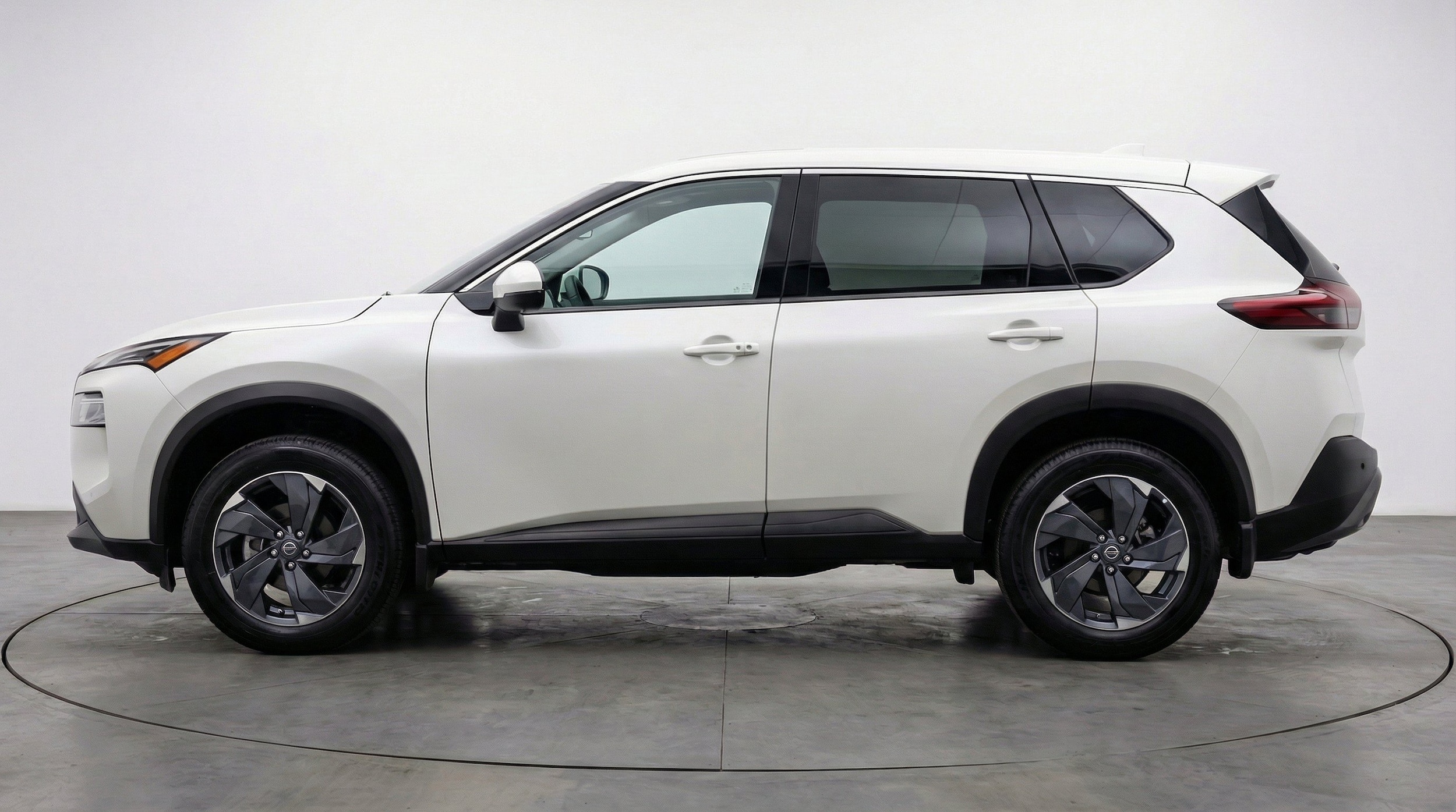 Thumbnail: 2025 Nissan Rogue - 5