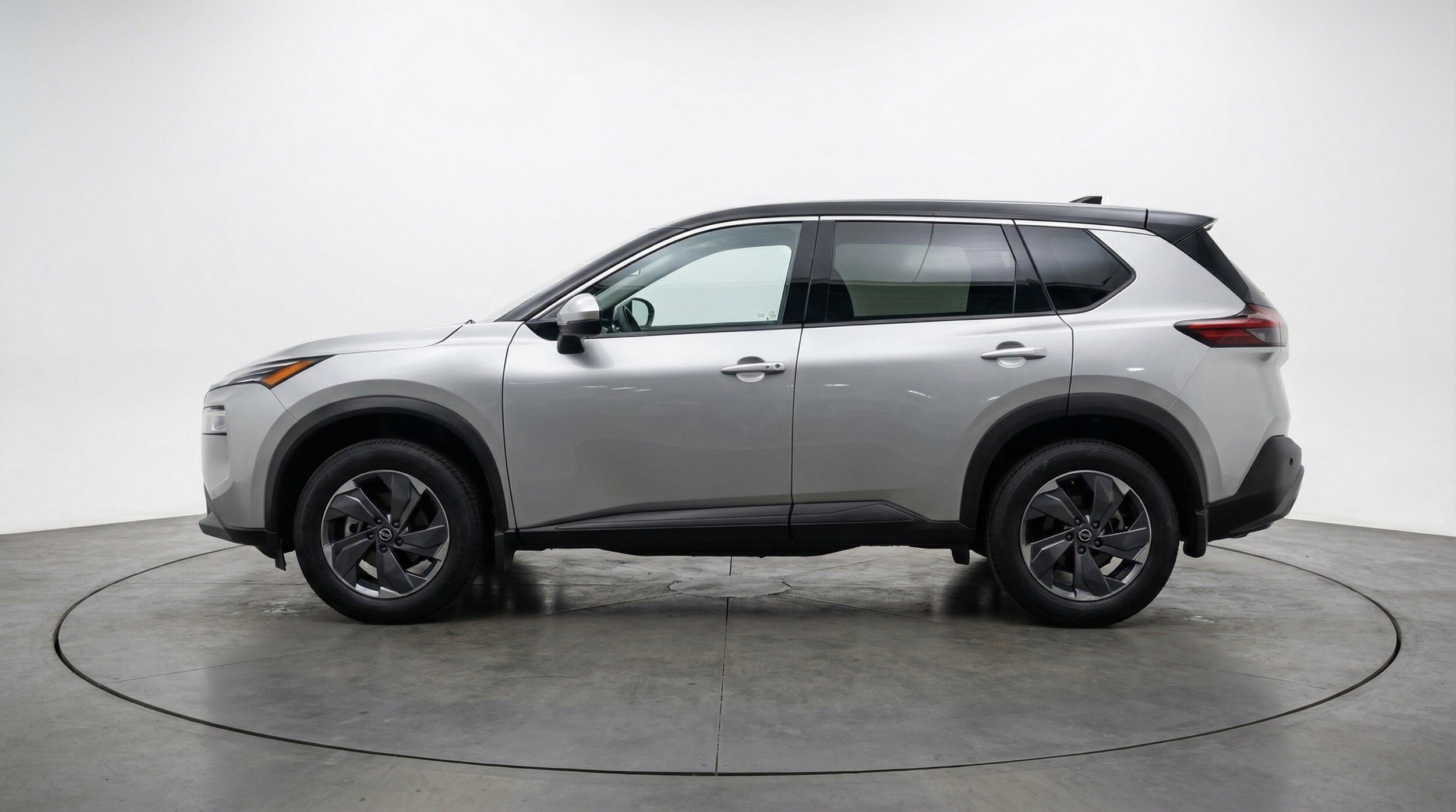 Thumbnail: 2025 Nissan Rogue - 5