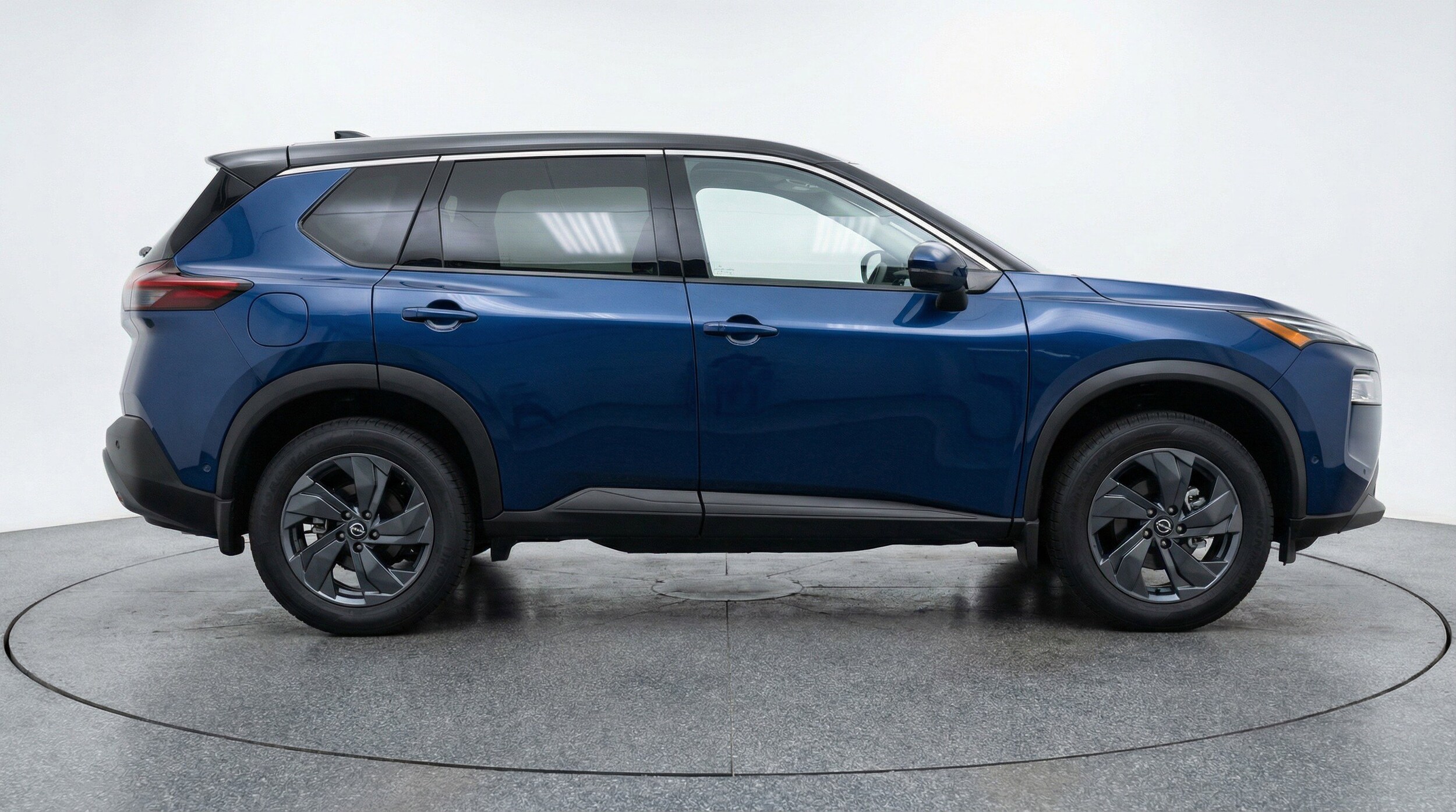 Thumbnail: 2025 Nissan Rogue - 11