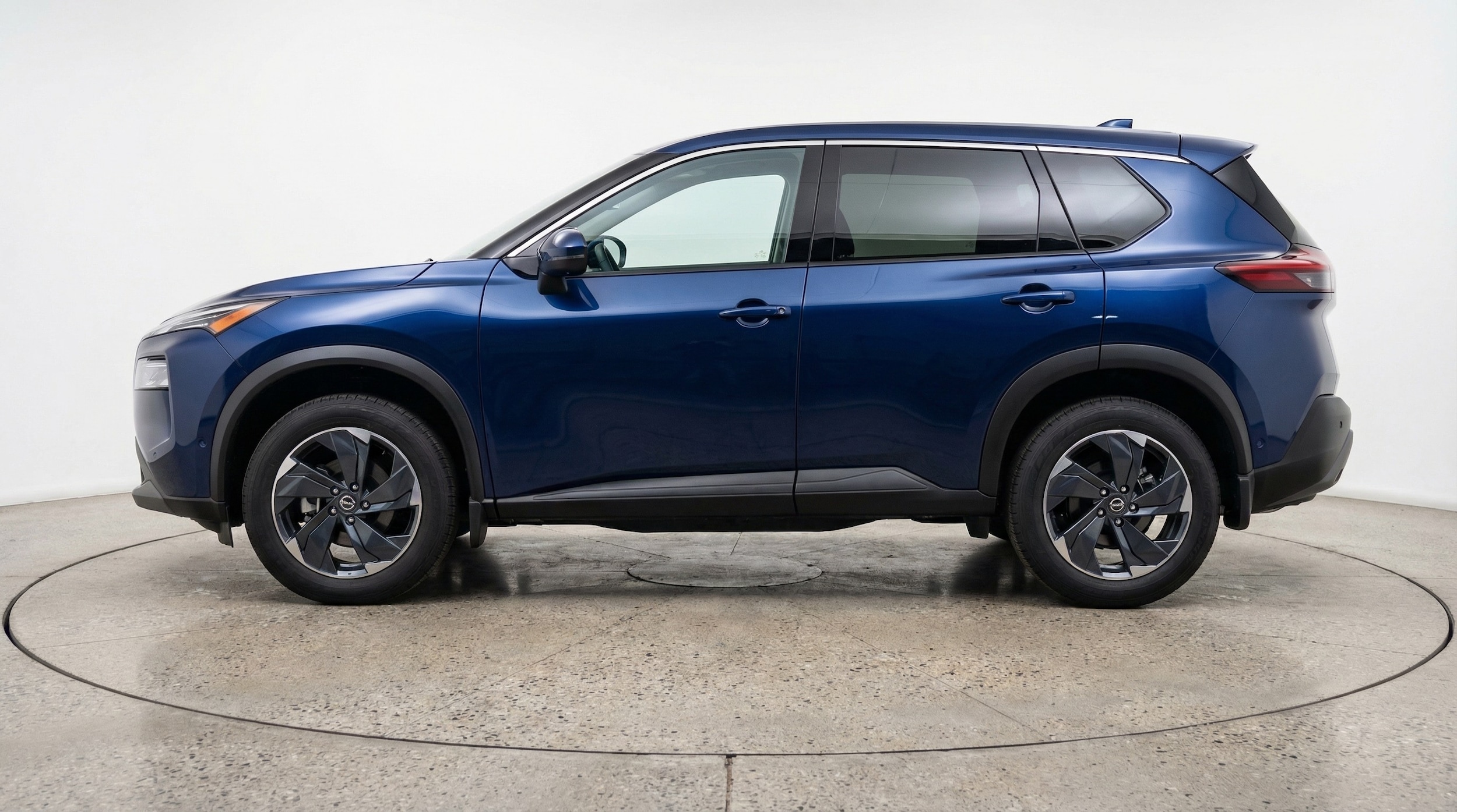 Thumbnail: 2025 Nissan Rogue - 4