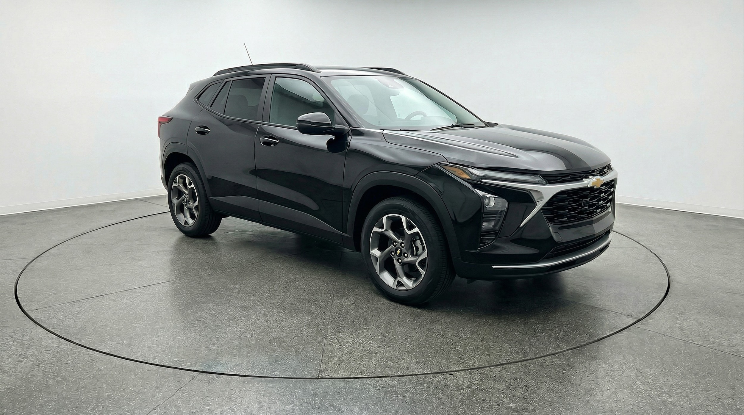 Thumbnail: 2025 Chevrolet Trax - 1