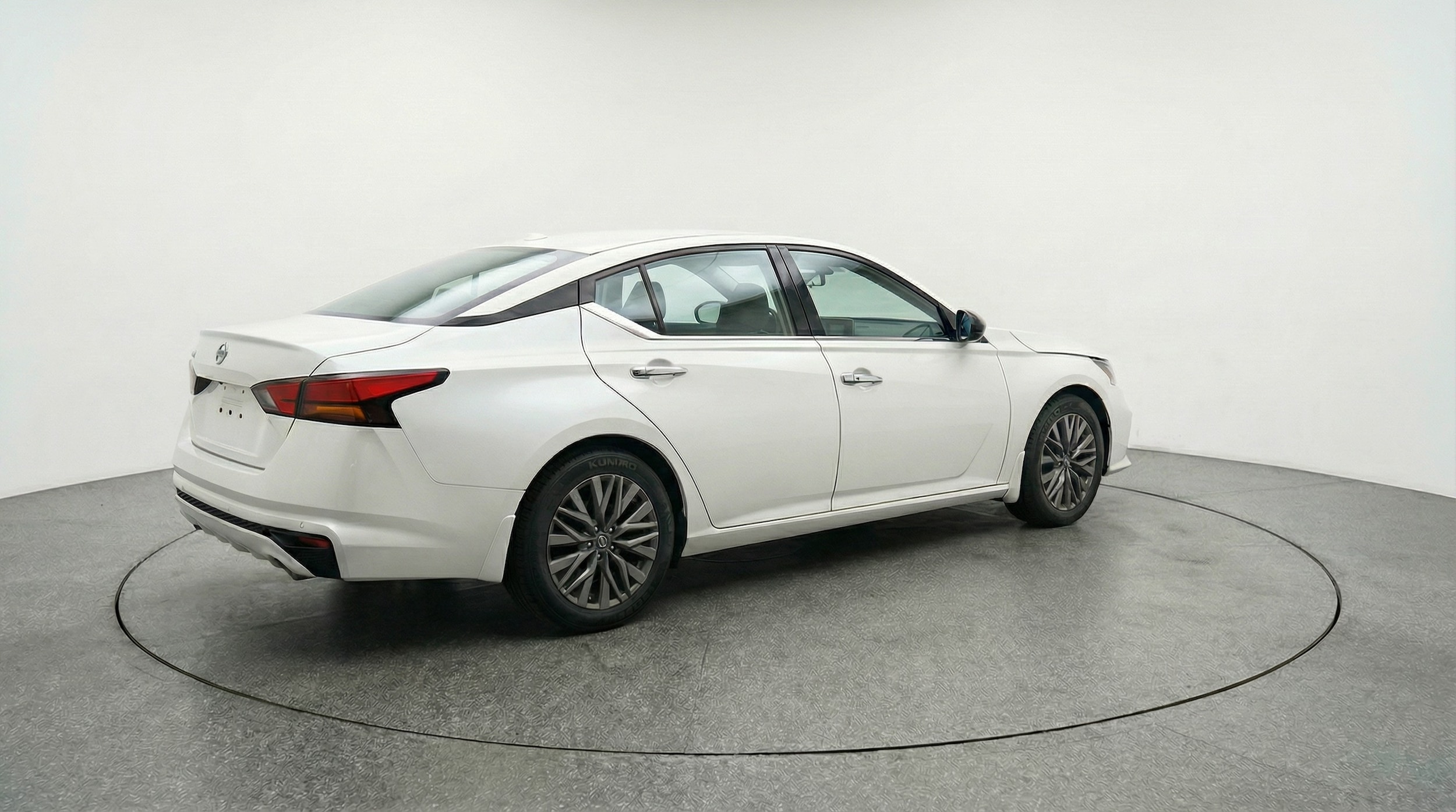 Thumbnail: 2025 Nissan Altima - 7