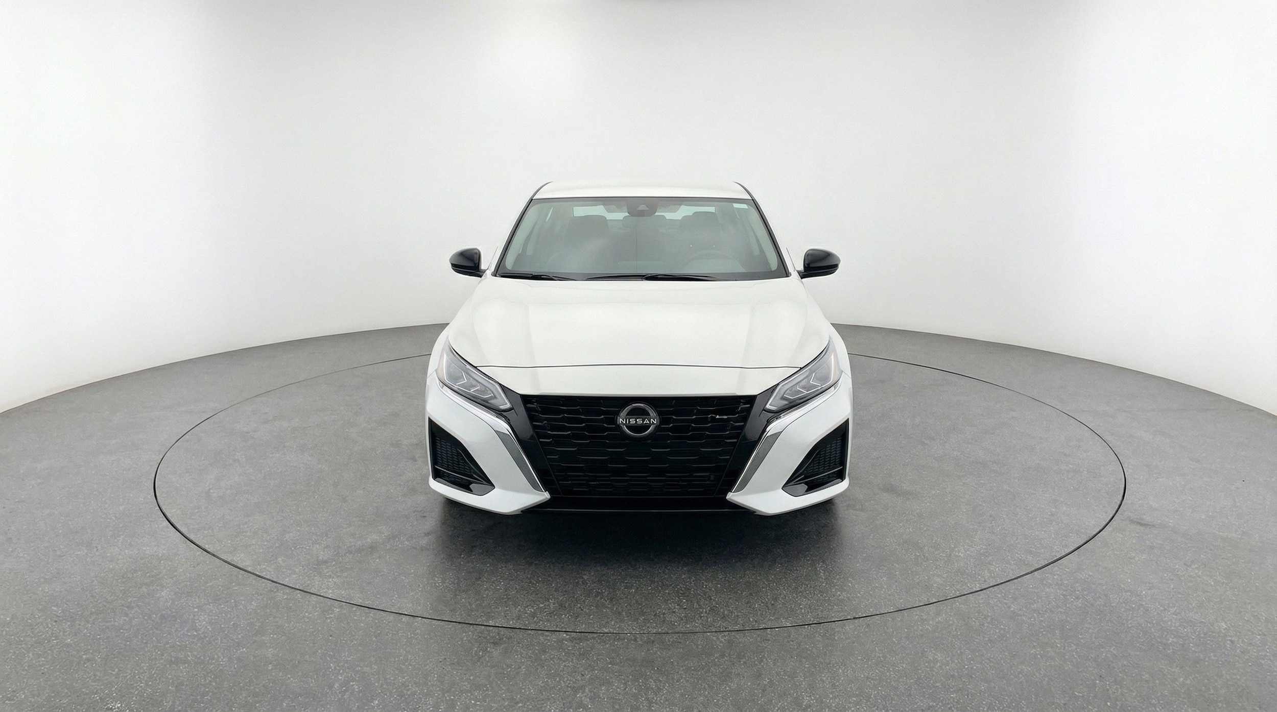 Thumbnail: 2025 Nissan Altima - 2