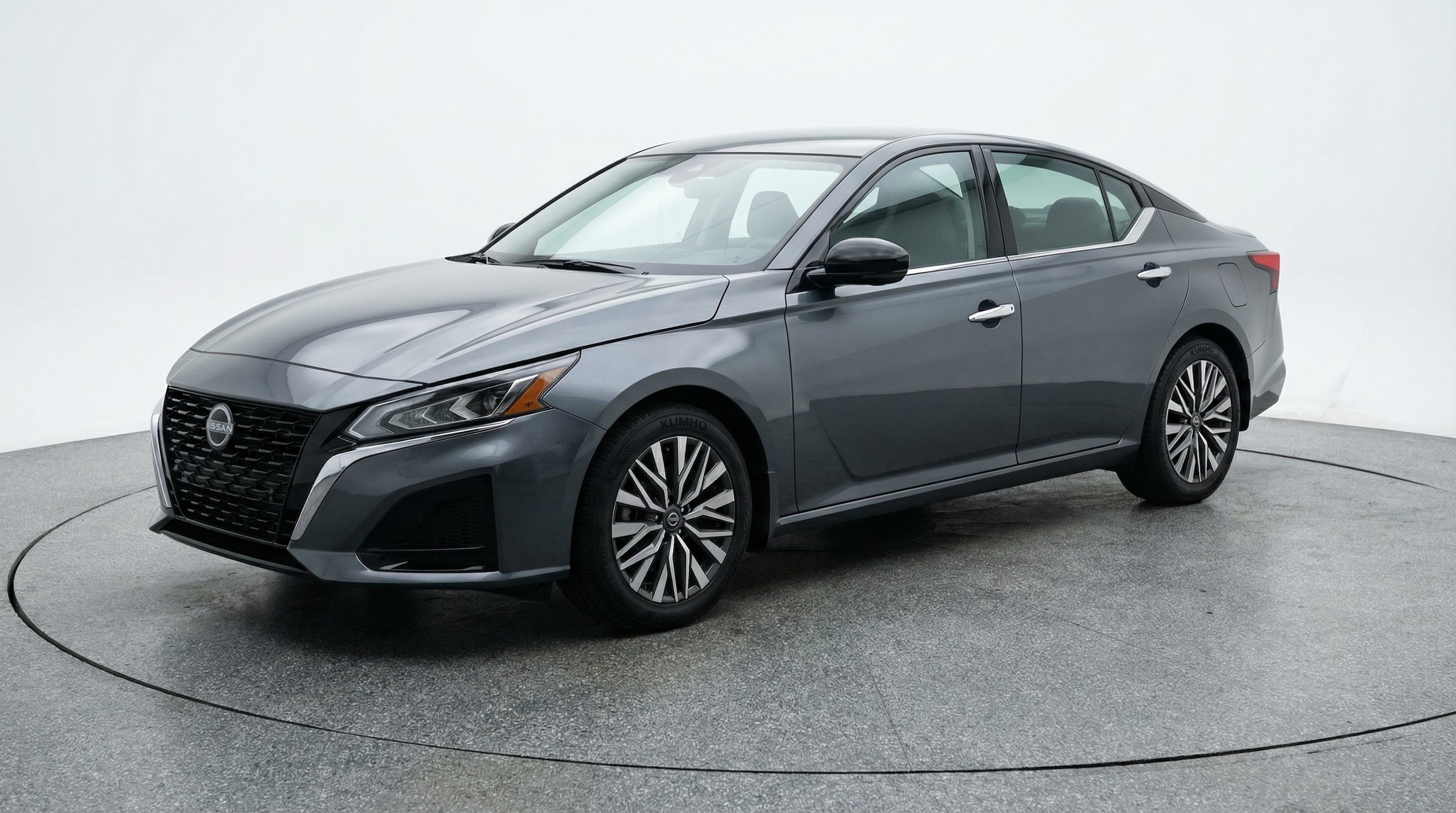 Thumbnail: 2025 Nissan Altima - 3