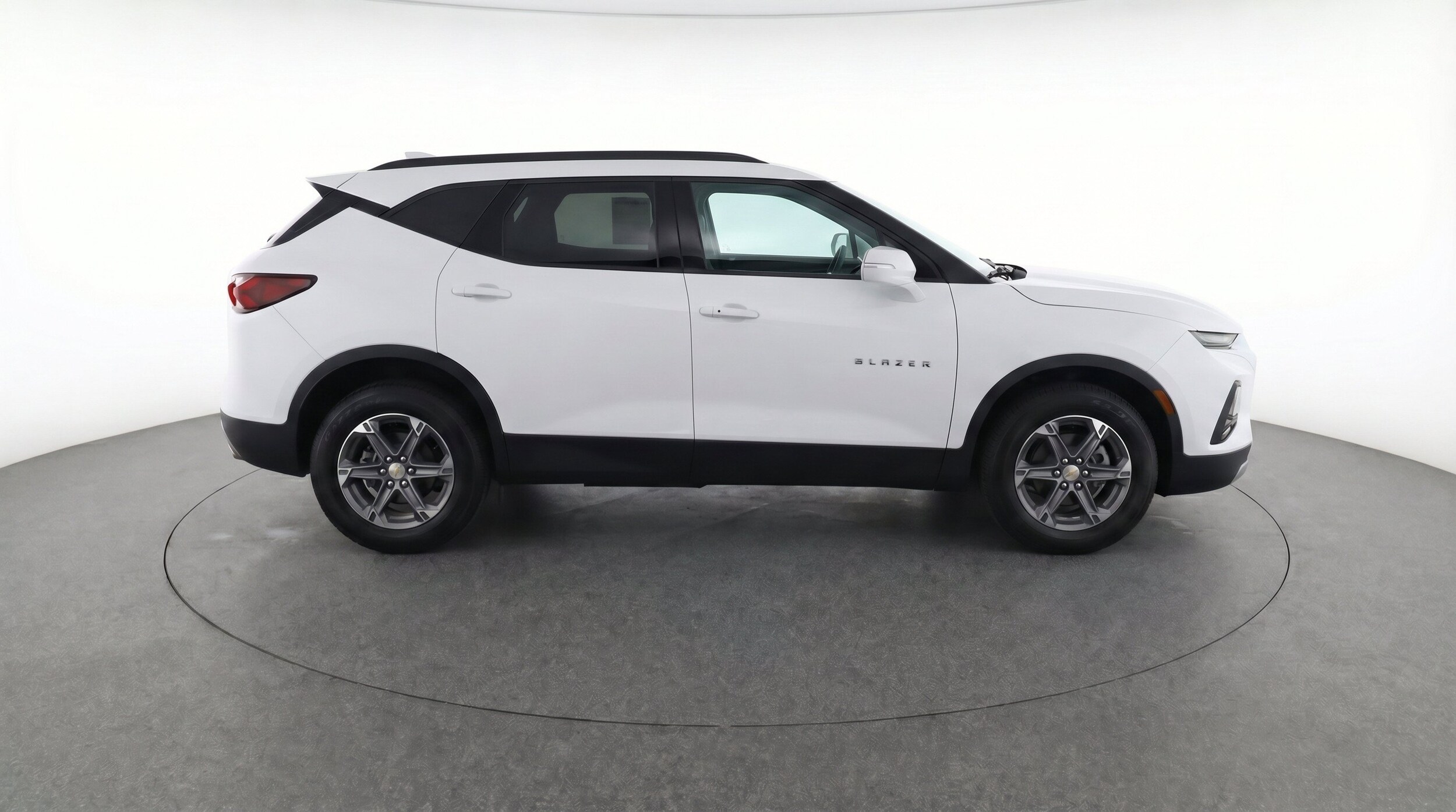 Thumbnail: 2025 Chevrolet Blazer - 10