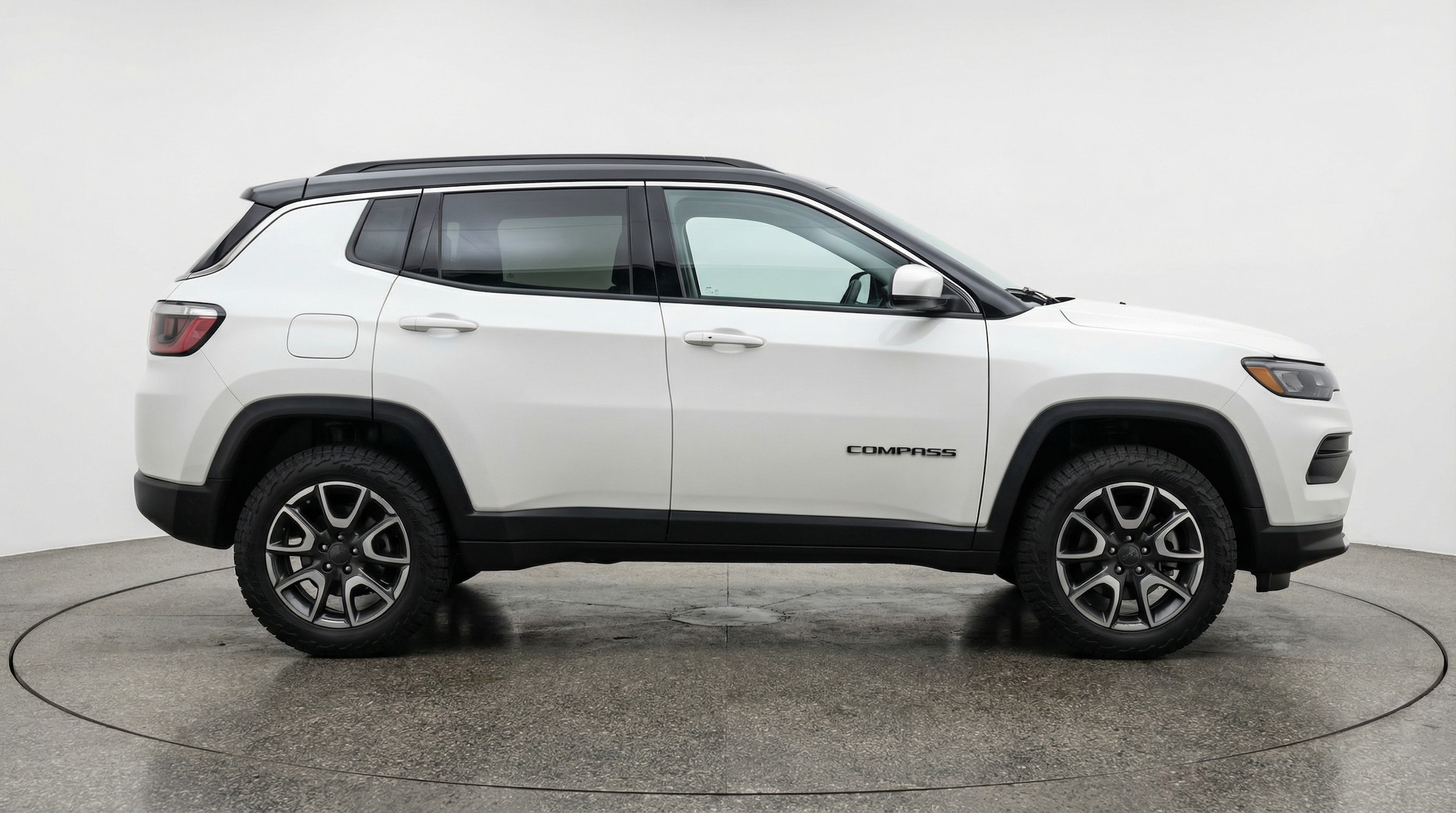 Thumbnail: 2025 Jeep Compass - 8