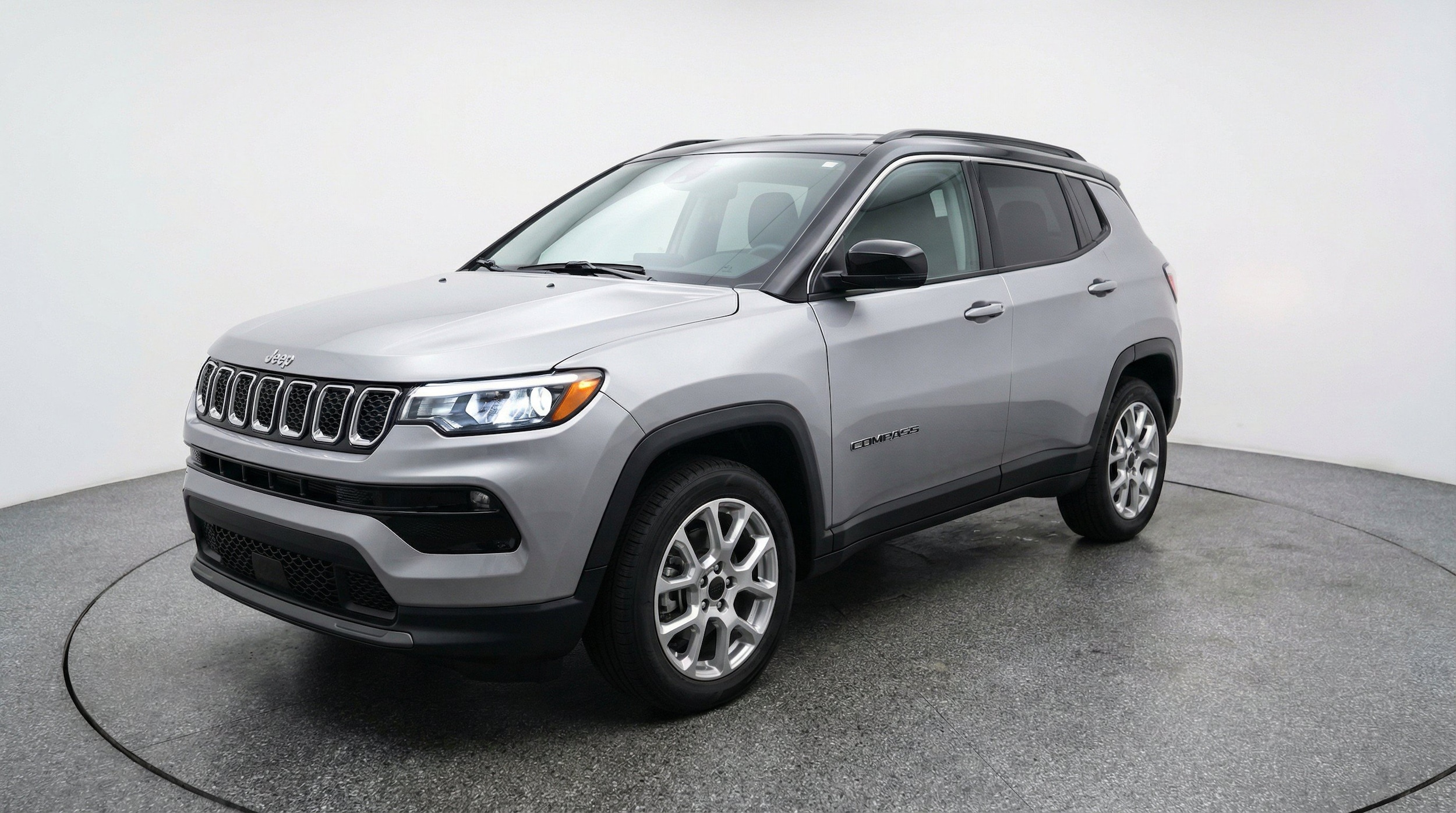 Thumbnail: 2025 Jeep Compass - 3