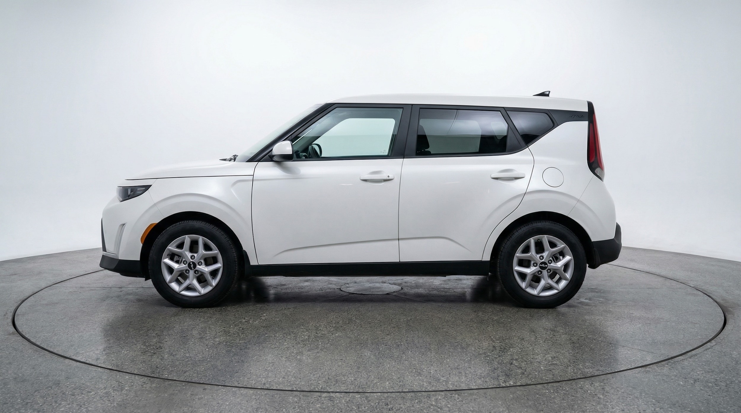 Thumbnail: 2025 Kia Soul - 4