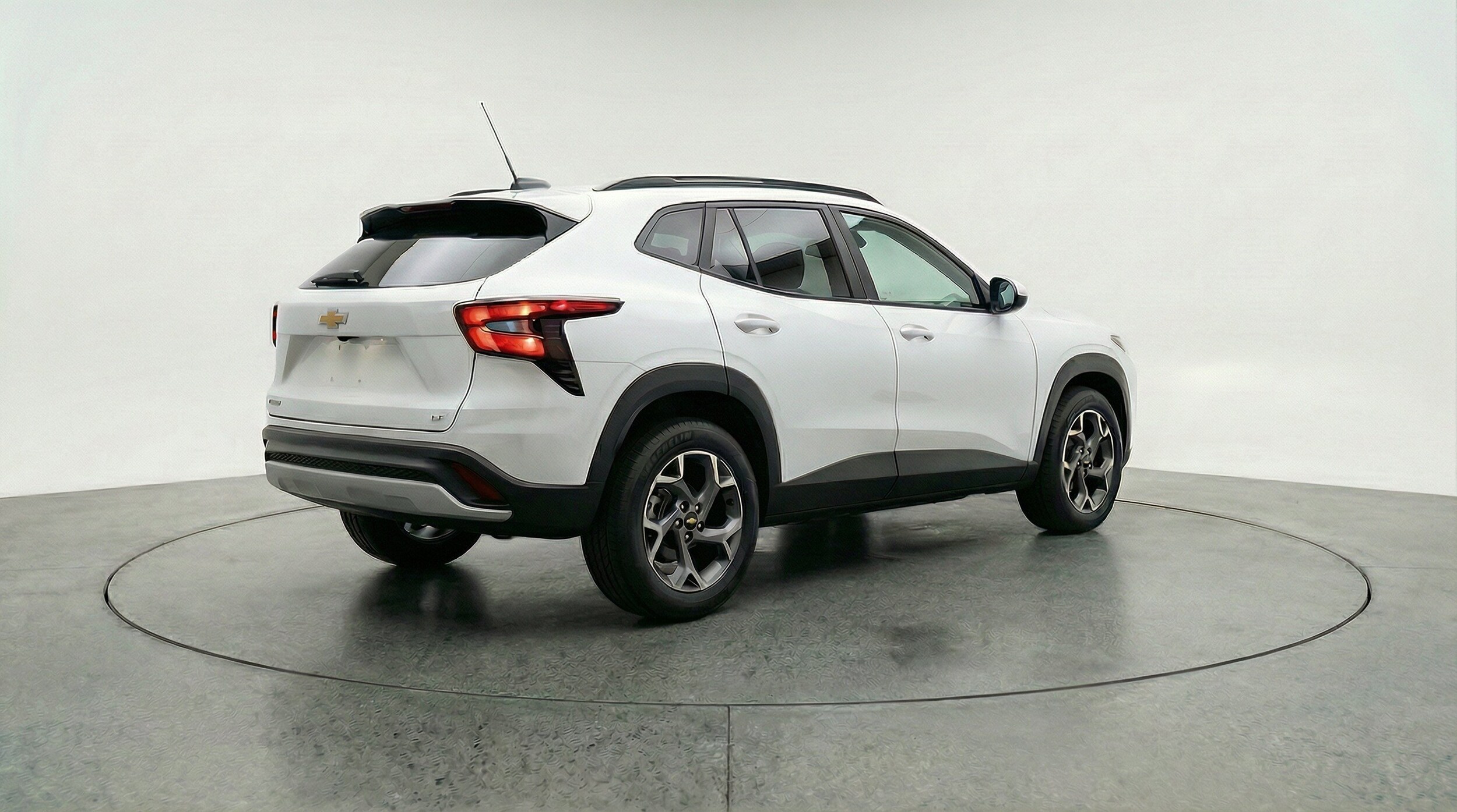Thumbnail: 2025 Chevrolet Trax - 9