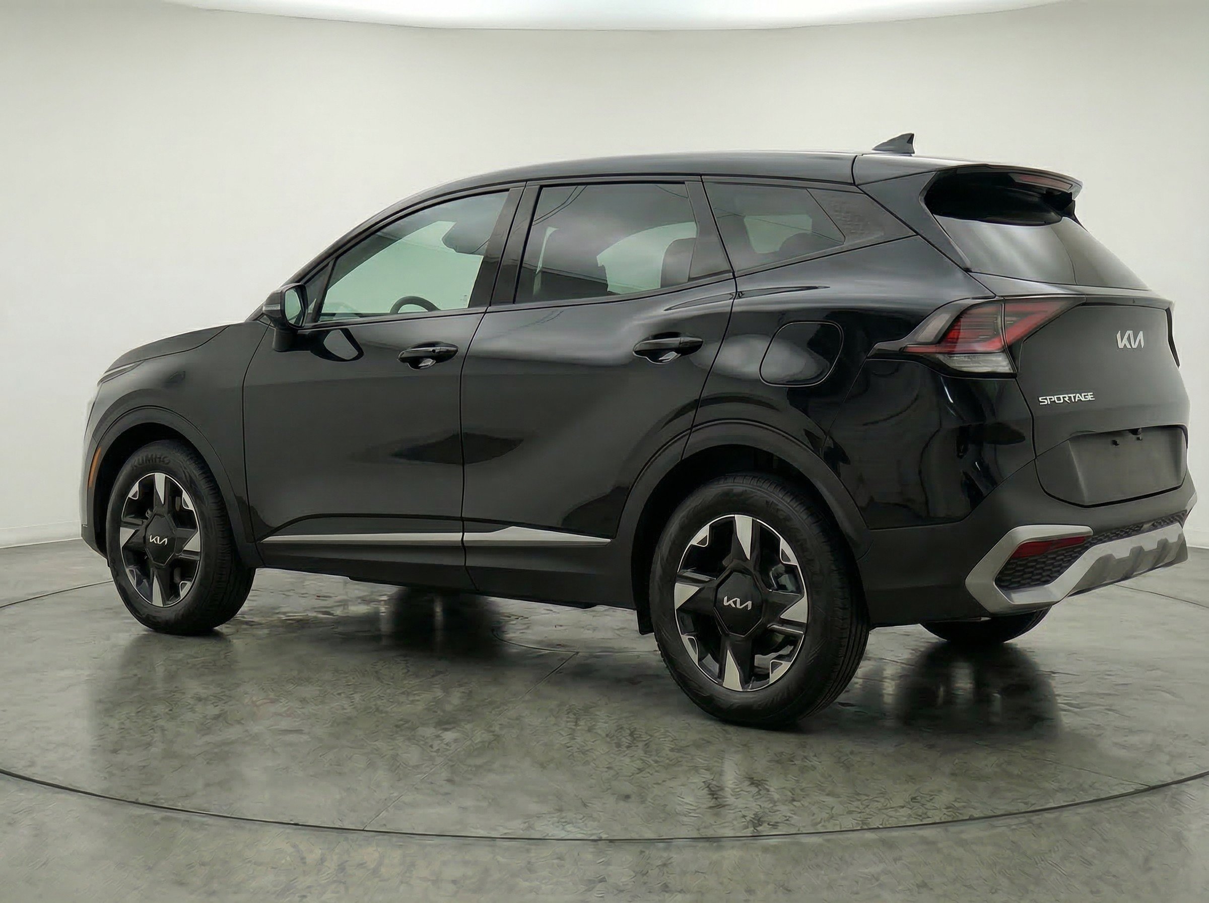 Thumbnail: 2026 Kia Sportage - 6