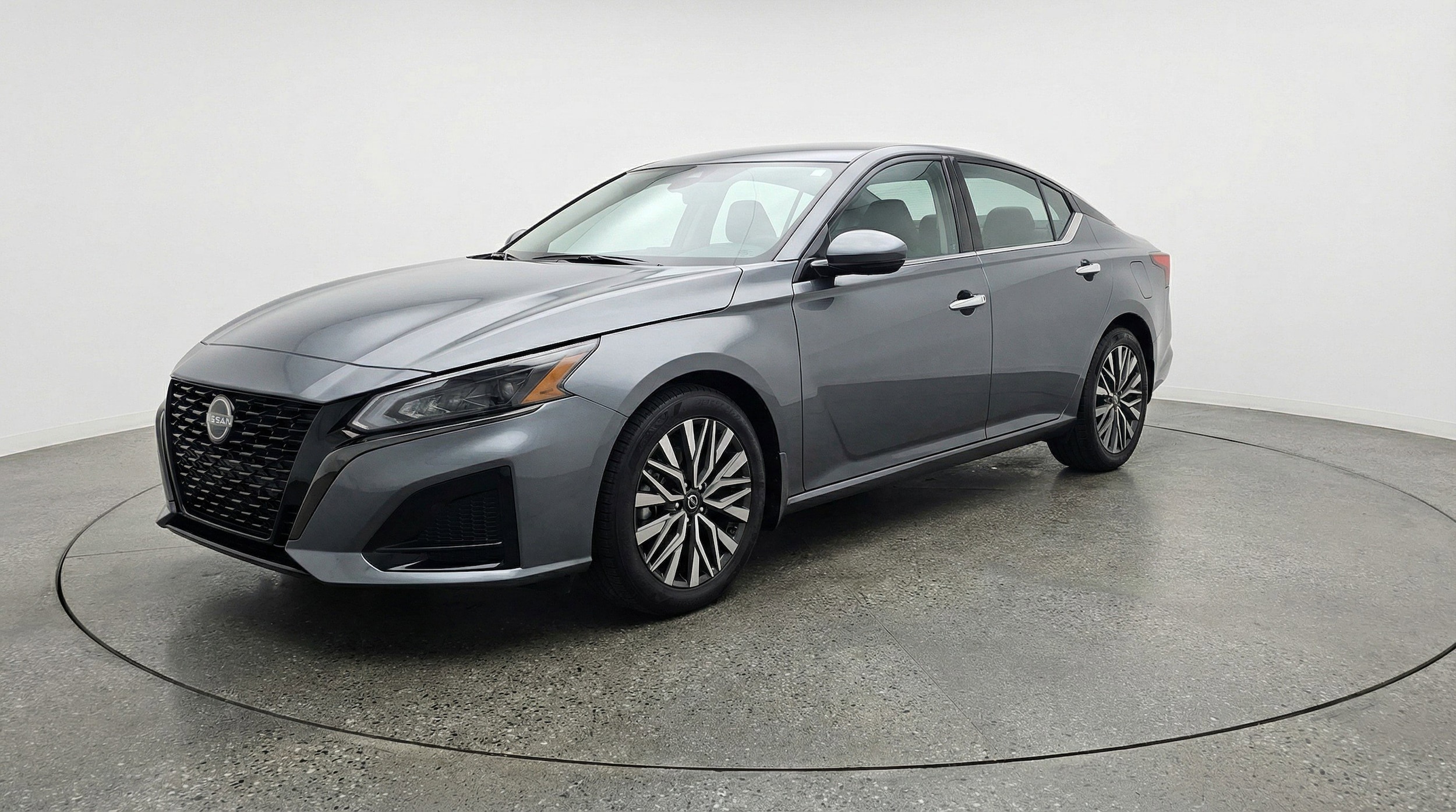 Thumbnail: 2025 Nissan Altima - 3