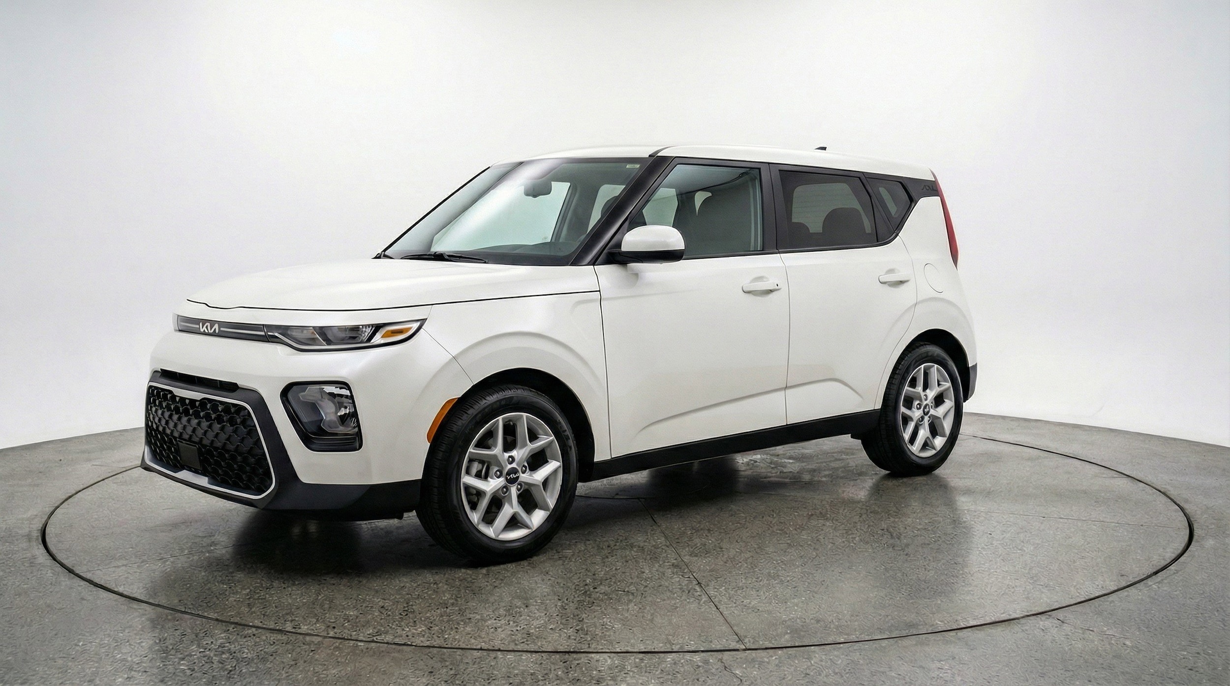 Thumbnail: 2025 Kia Soul - 3