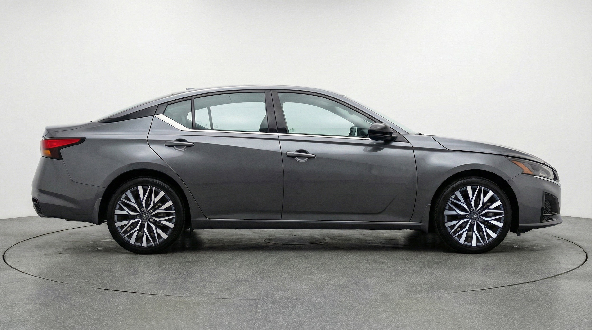 Thumbnail: 2025 Nissan Altima - 11
