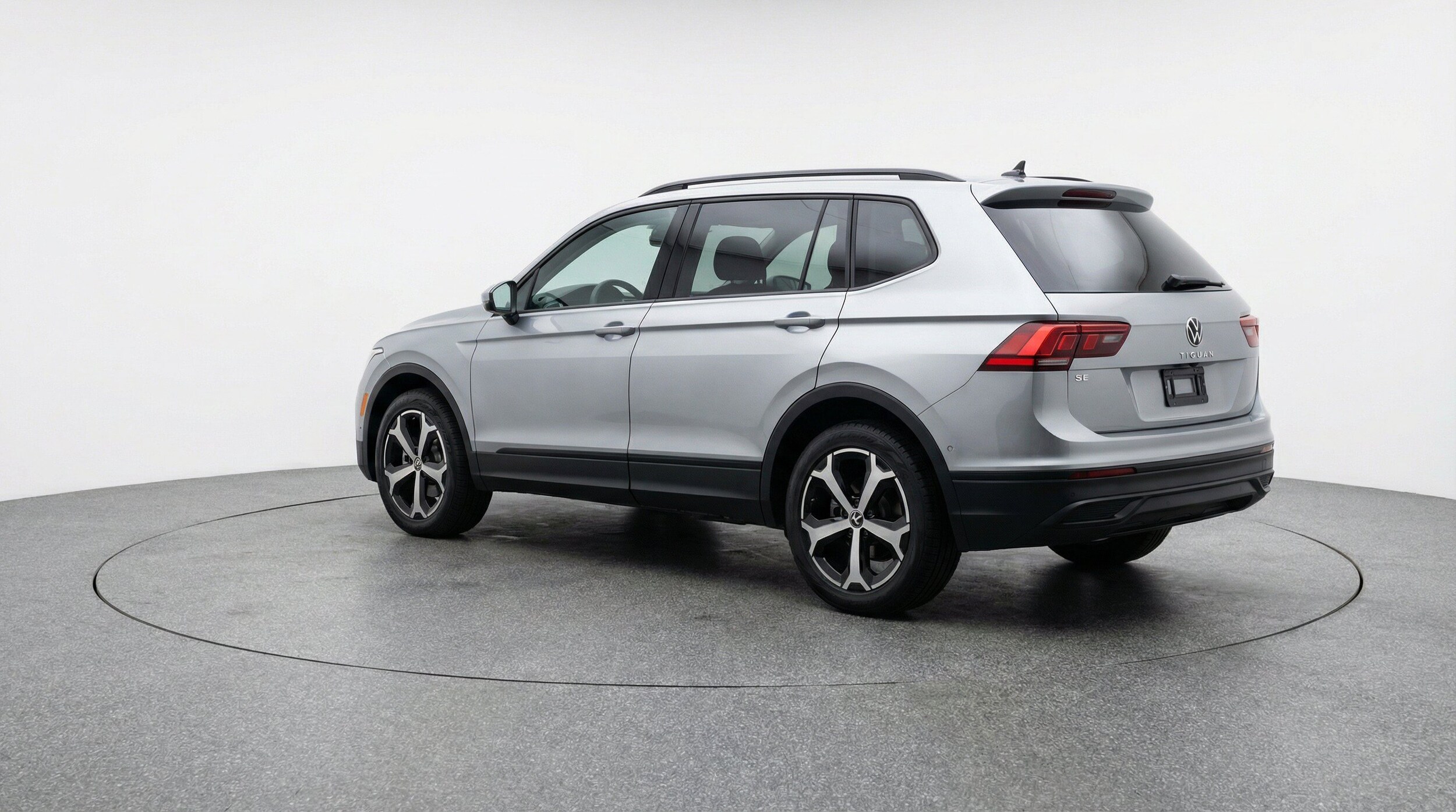 Thumbnail: 2026 Volkswagen Tiguan - 6